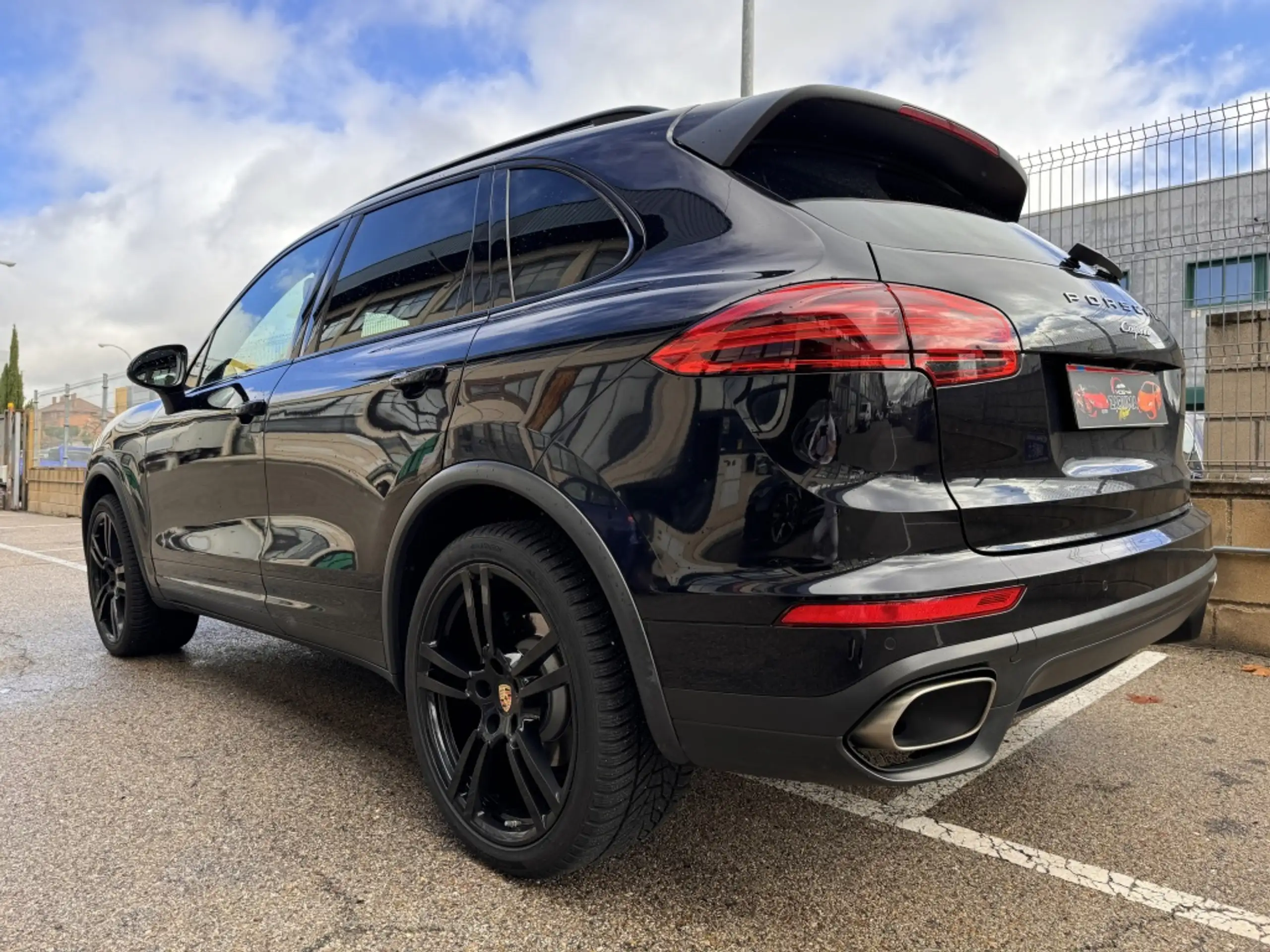 Porsche - Cayenne