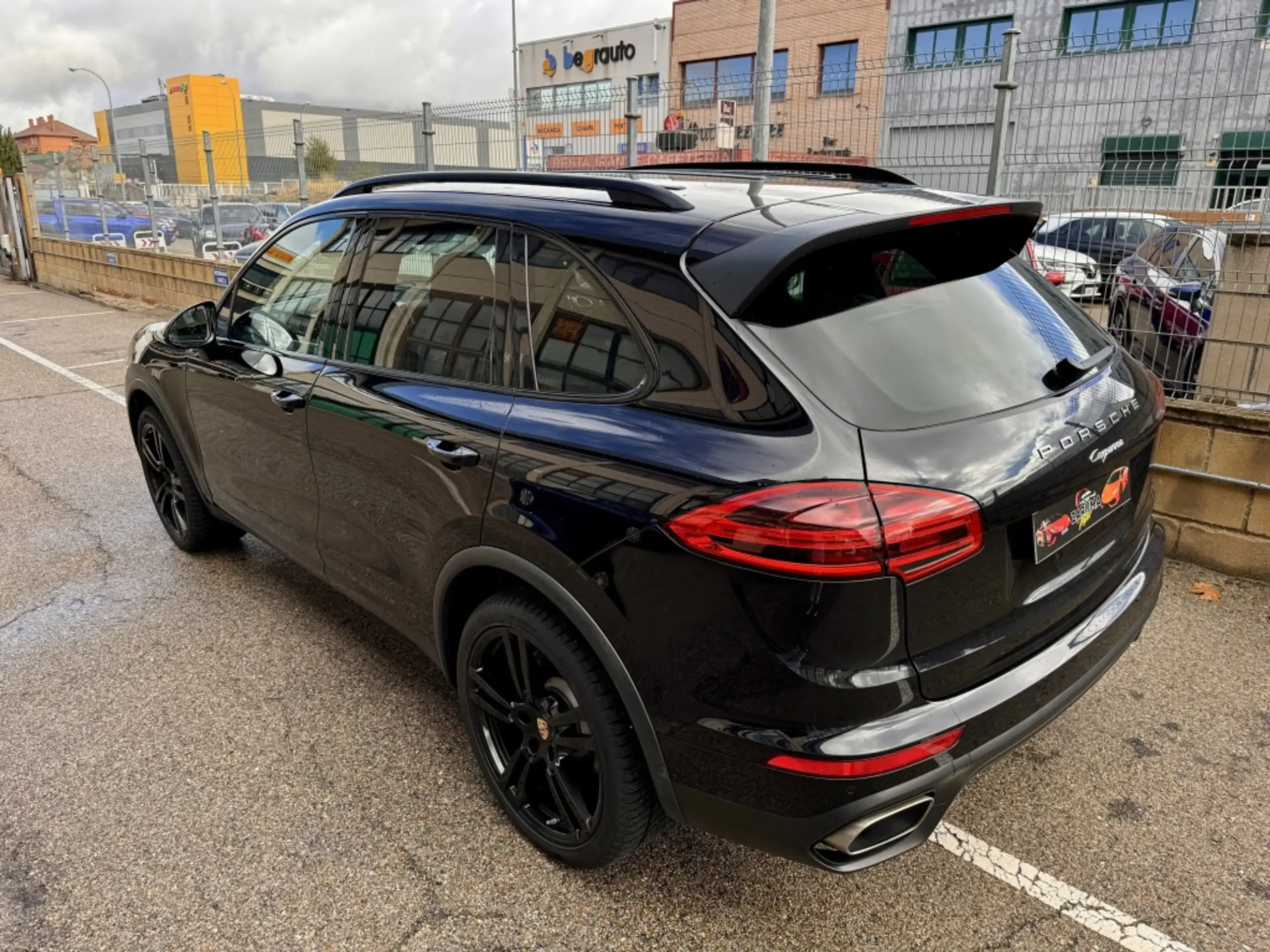 Porsche - Cayenne