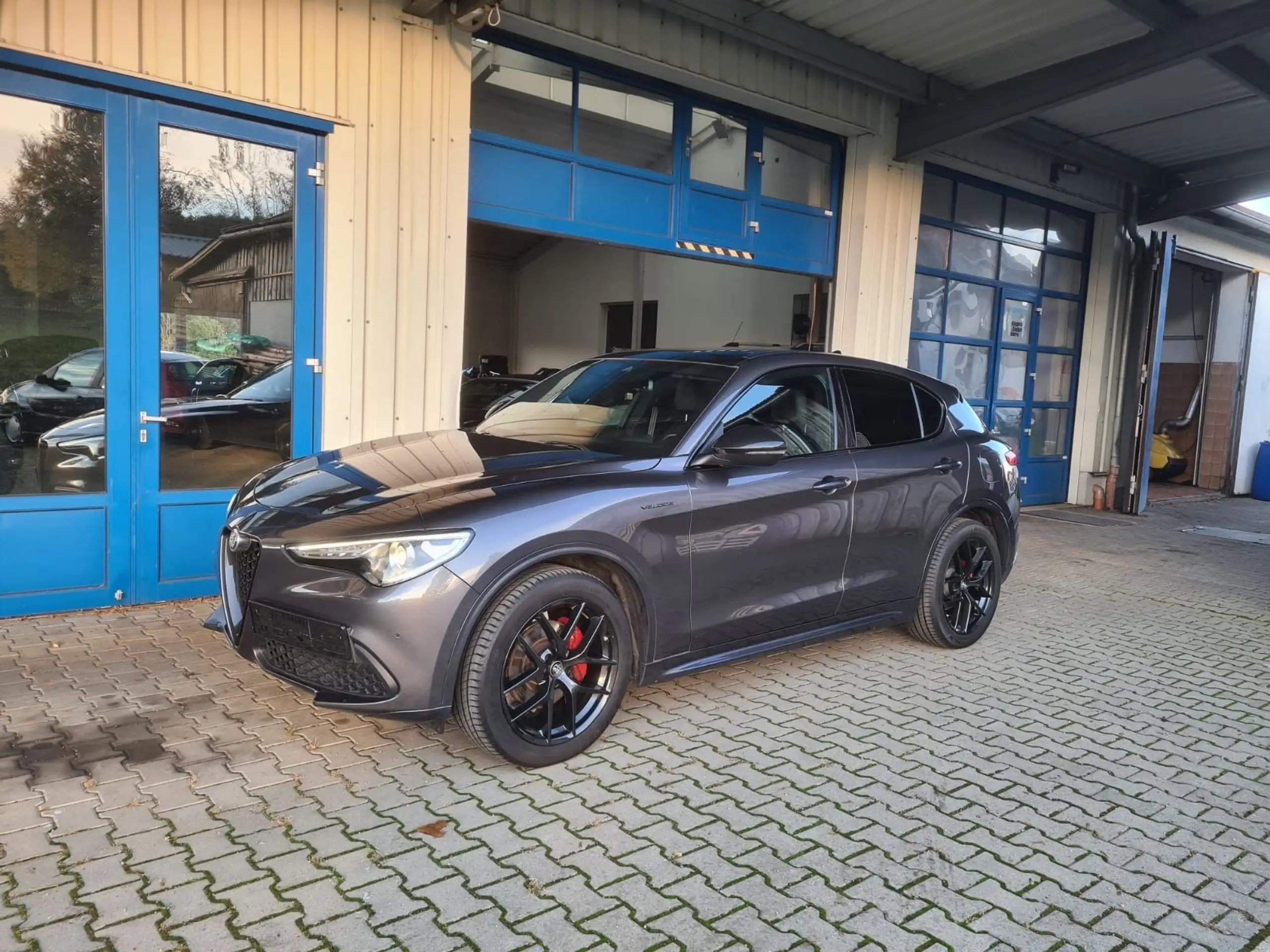 Alfa Romeo Stelvio 2021