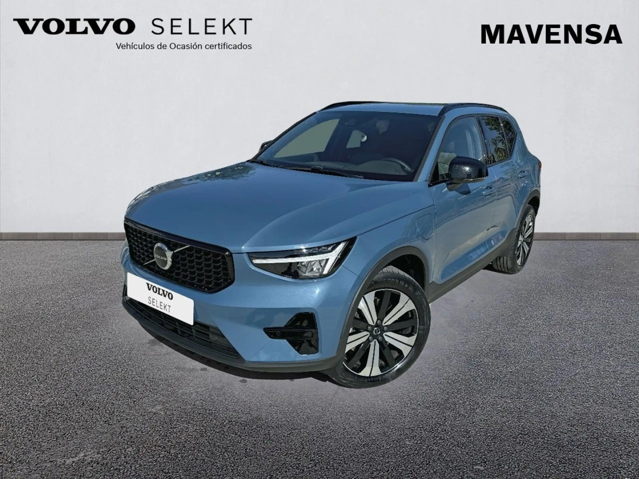 Volvo - XC40