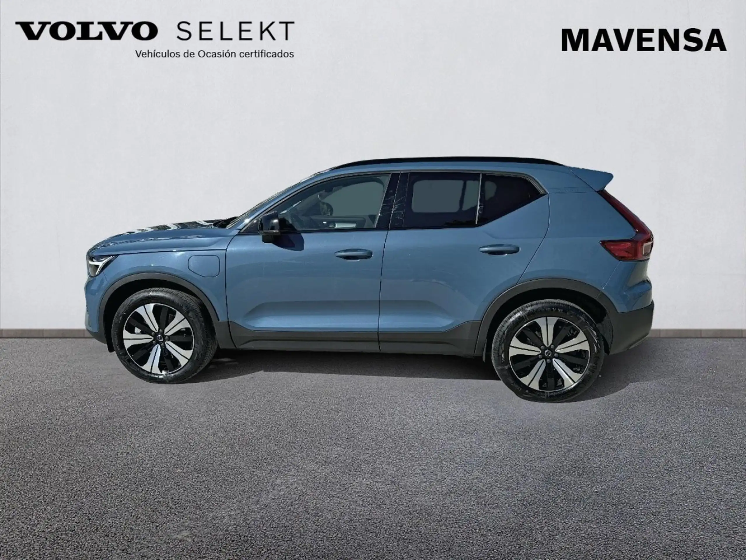 Volvo - XC40