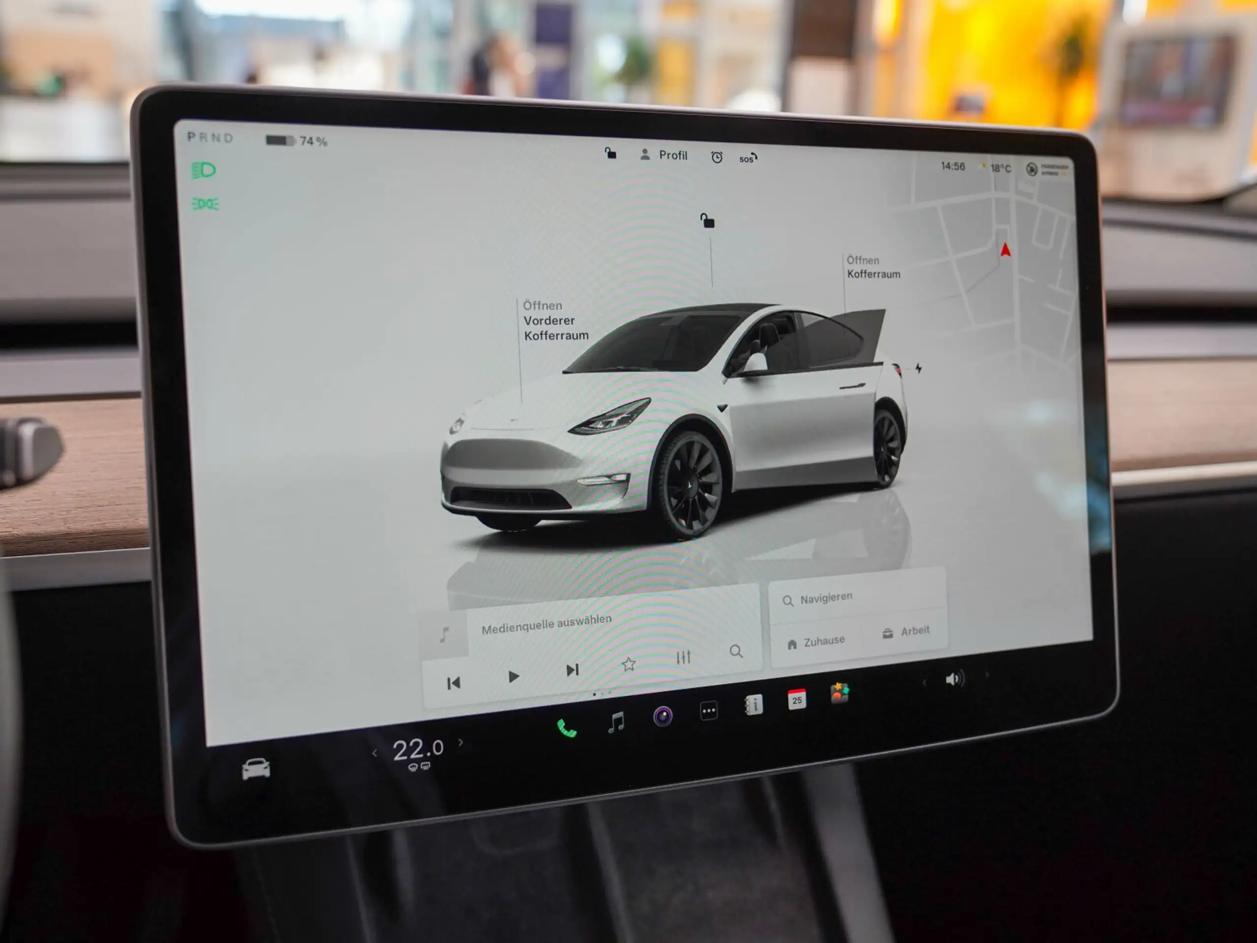 Tesla - Model Y