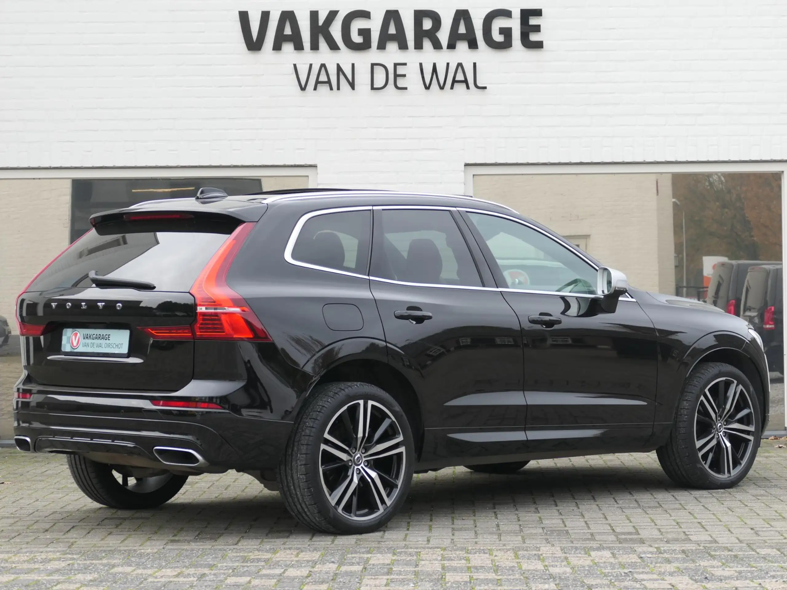 Volvo - XC60