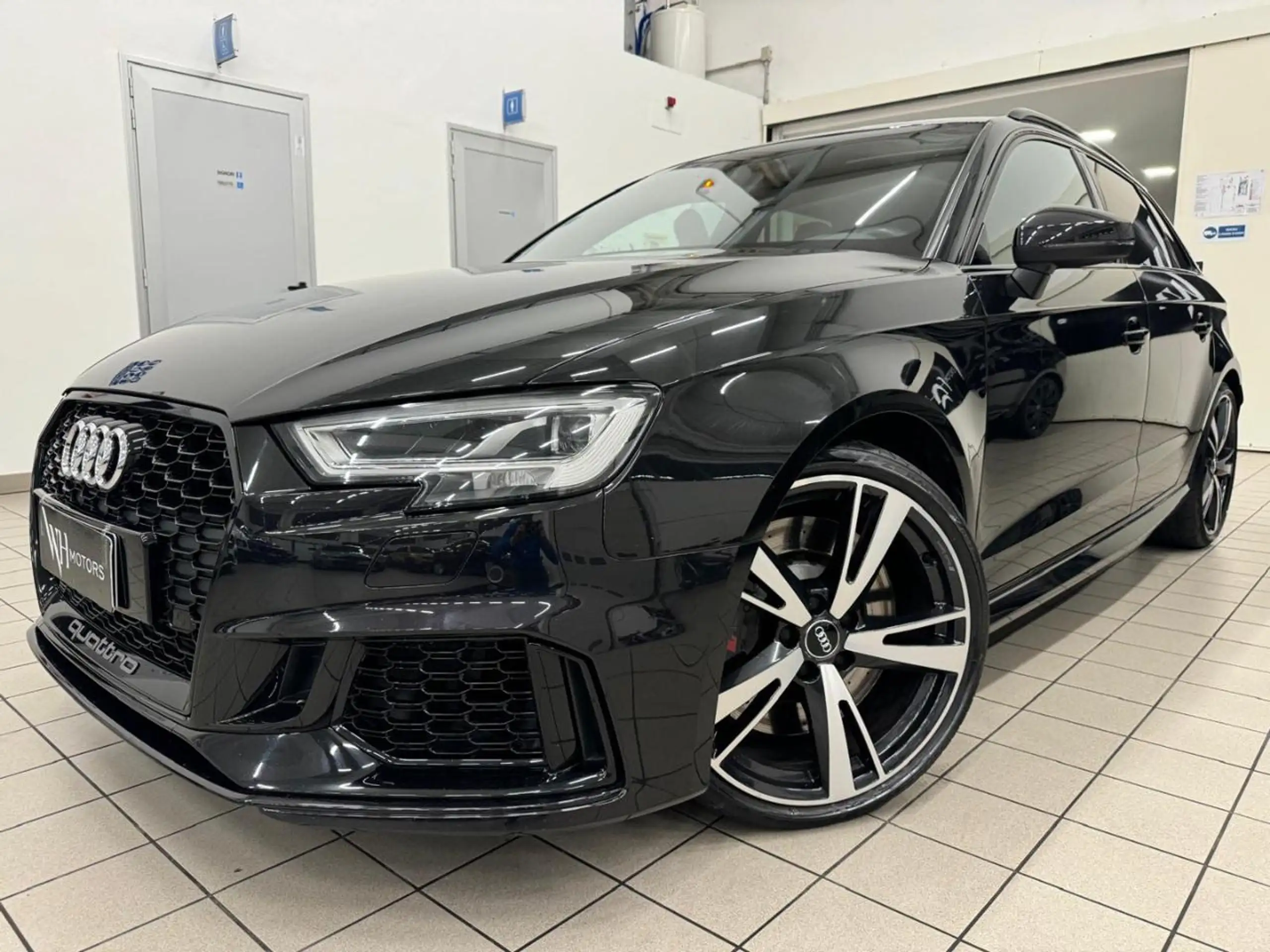 Audi - RS3