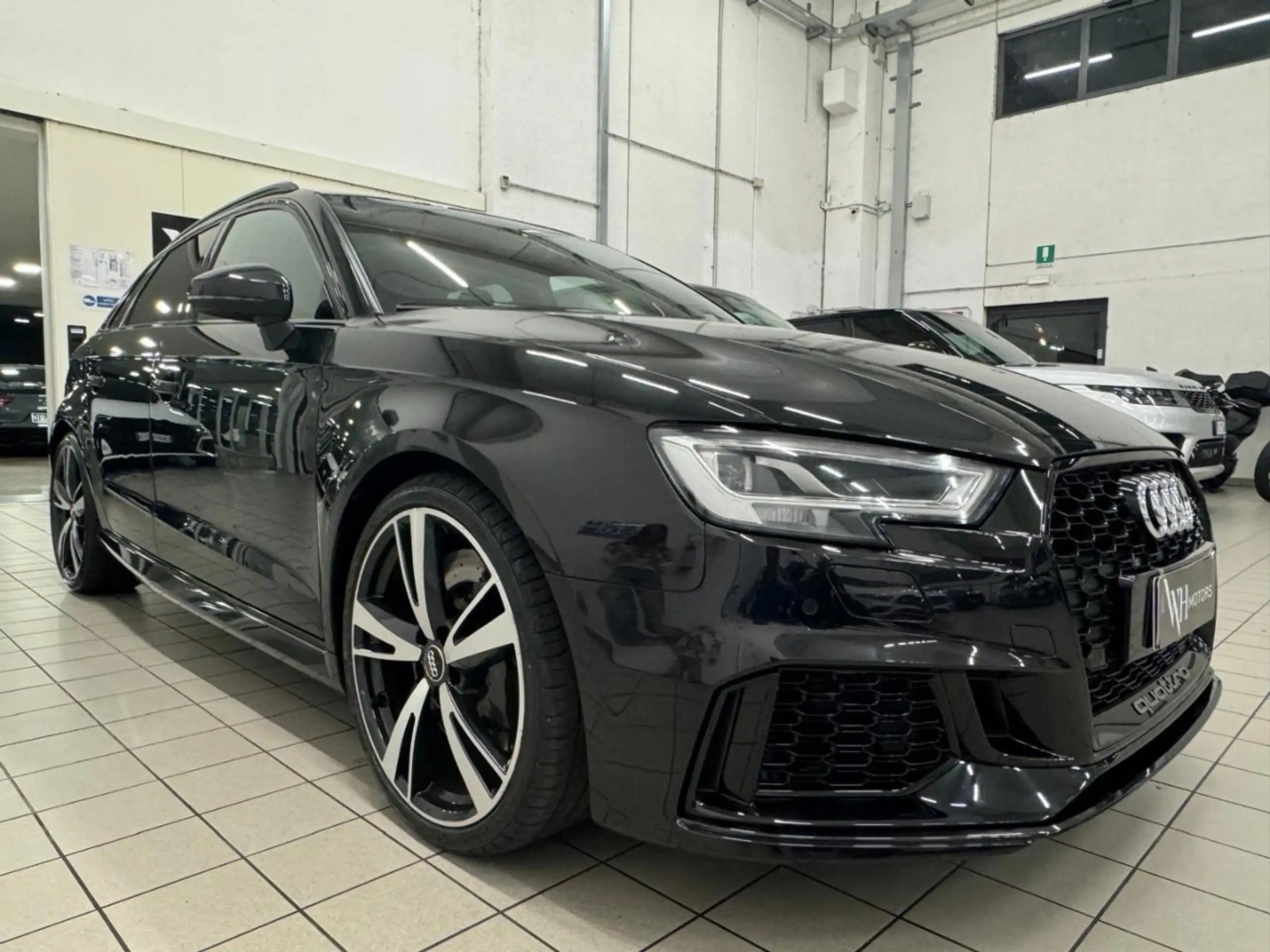 Audi - RS3