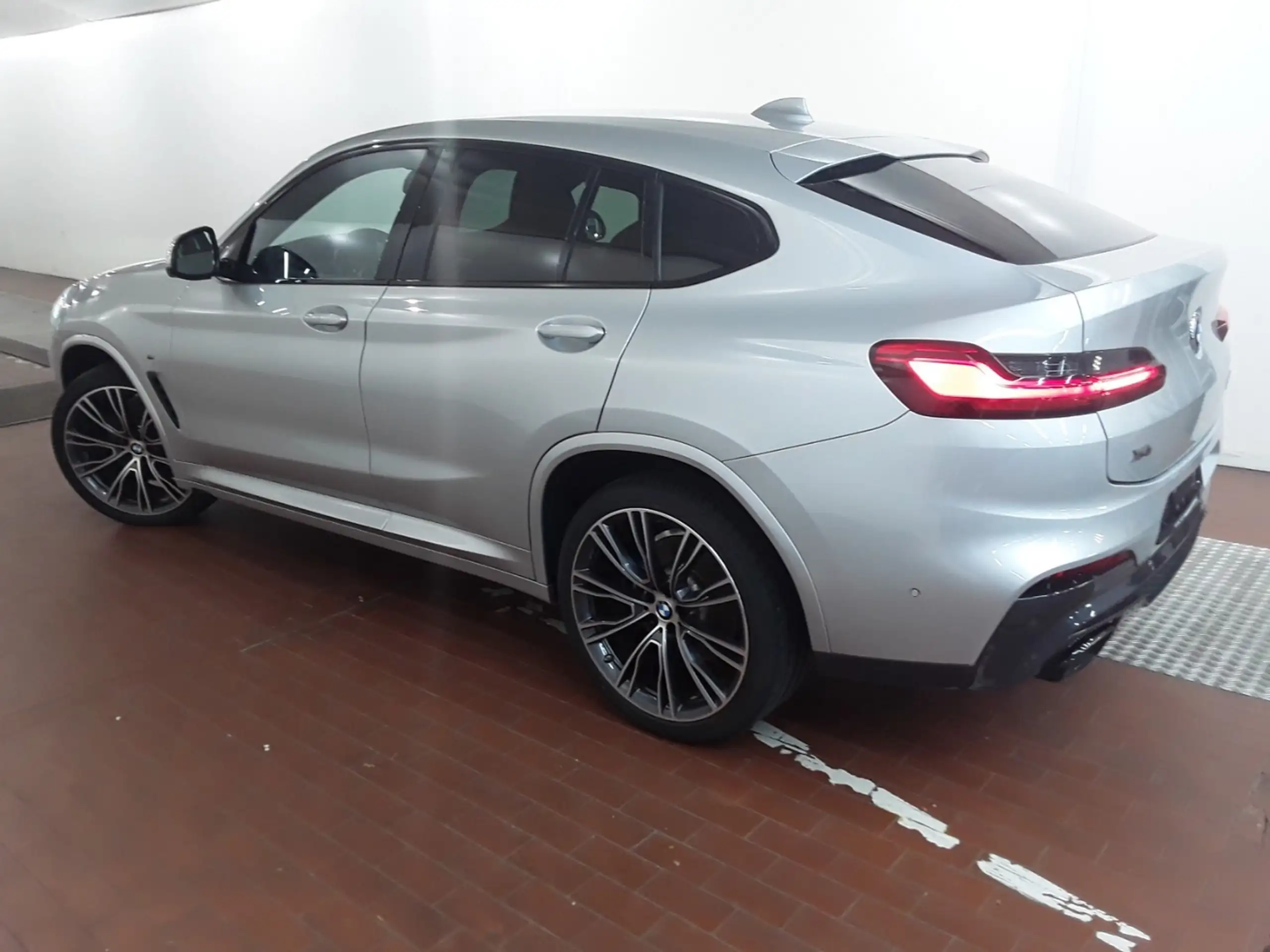 BMW - X4