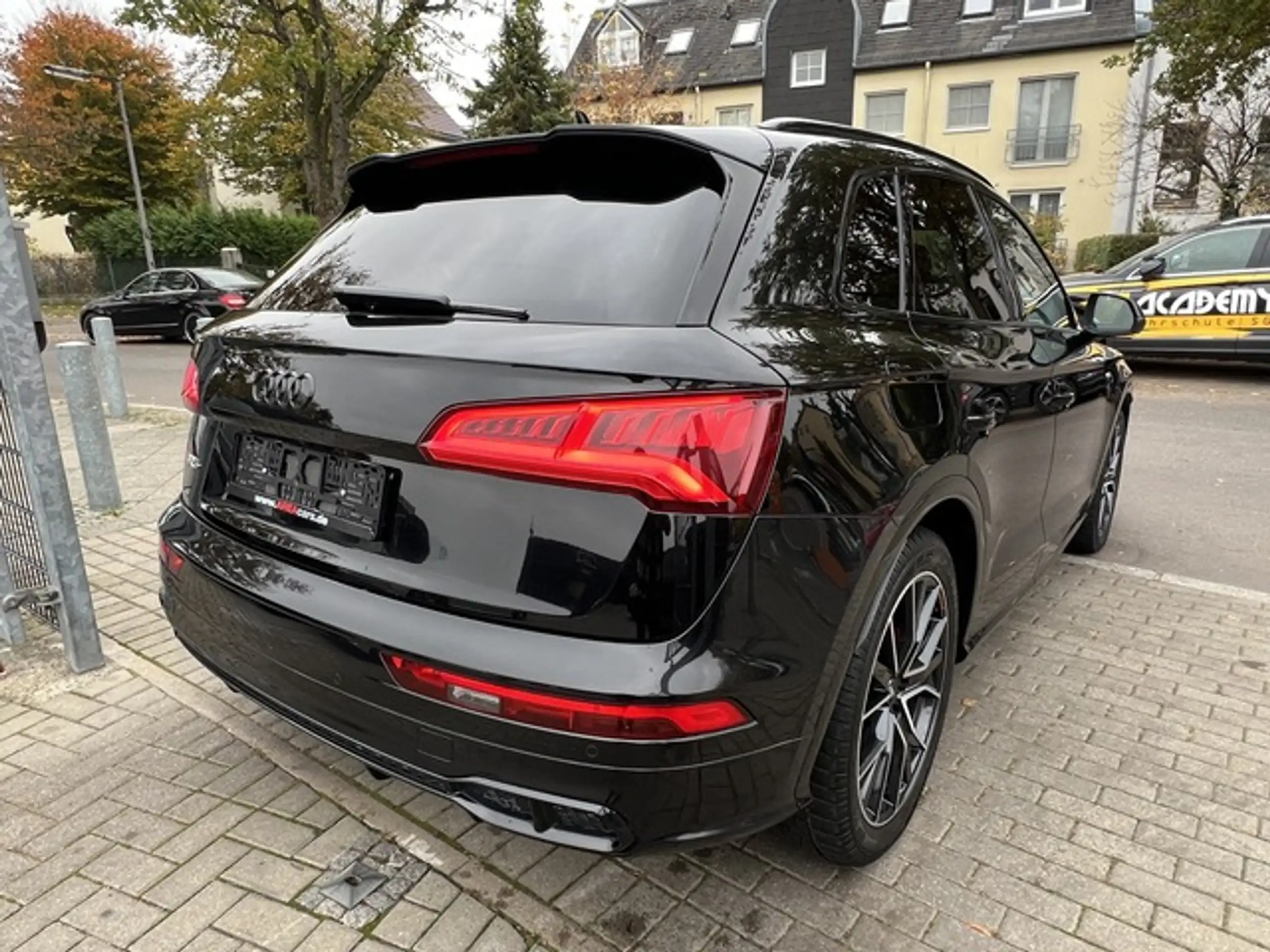 Audi - SQ5