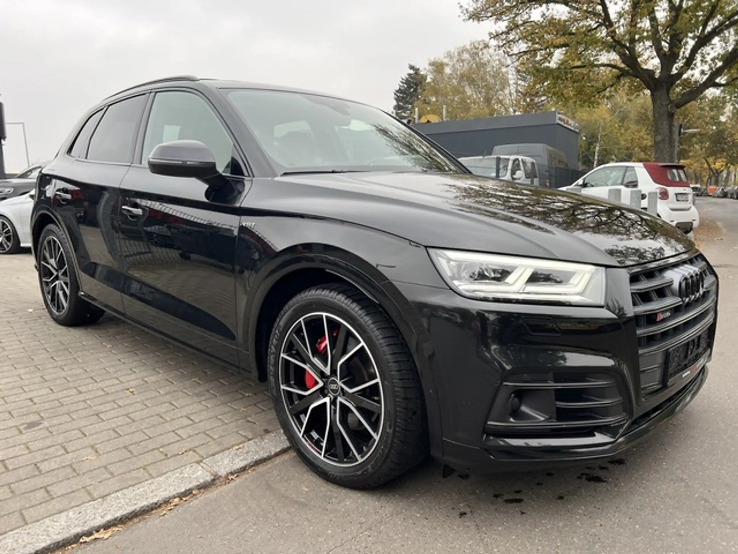 Audi - SQ5