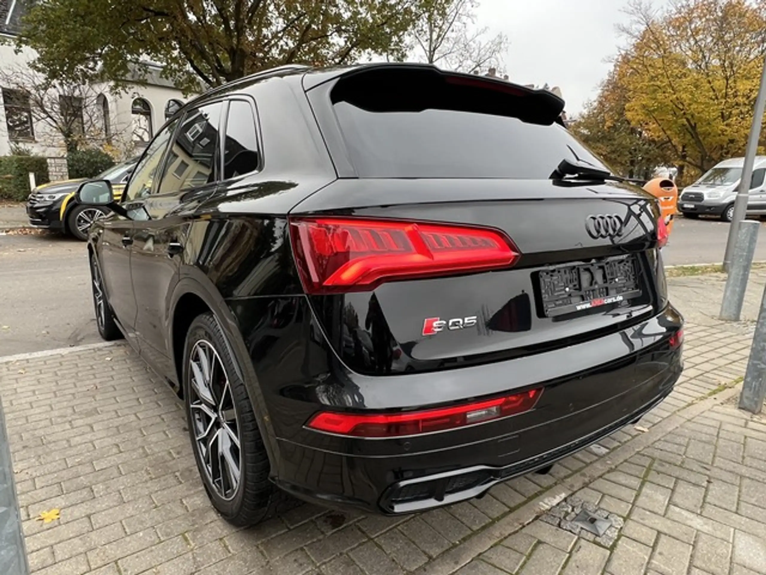 Audi - SQ5