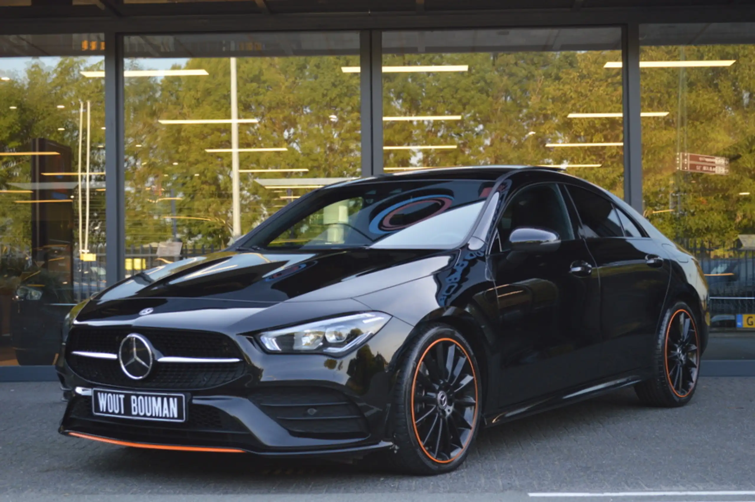 Mercedes-Benz - CLA 250