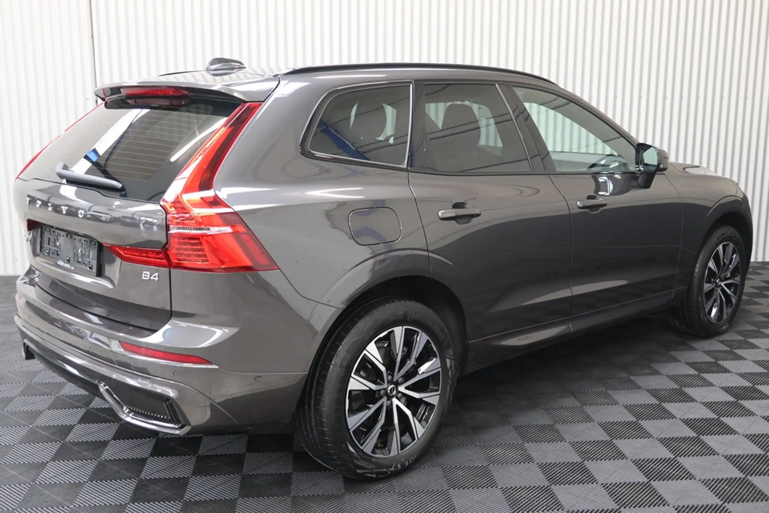 Volvo - XC60