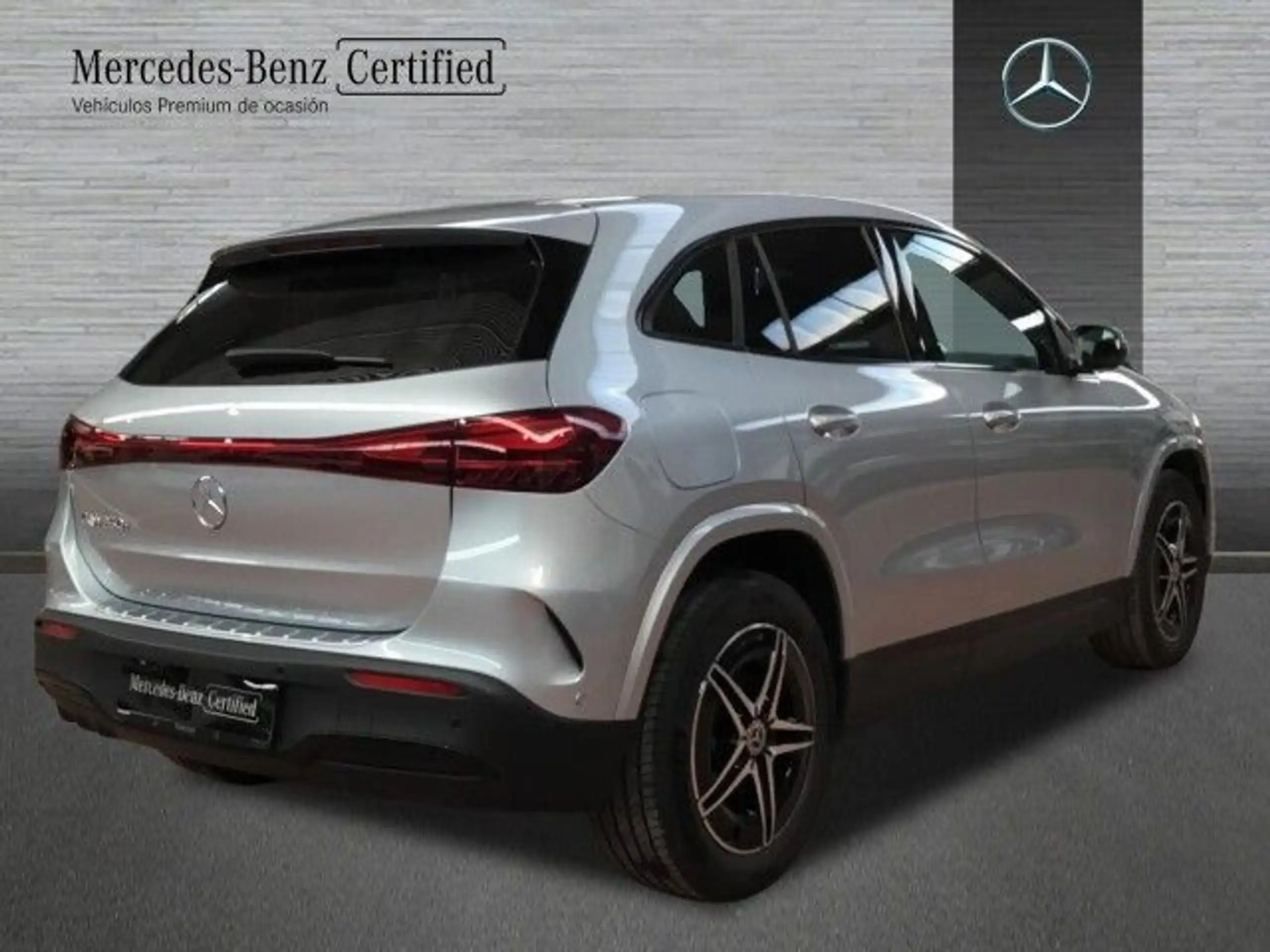 Mercedes-Benz - EQA