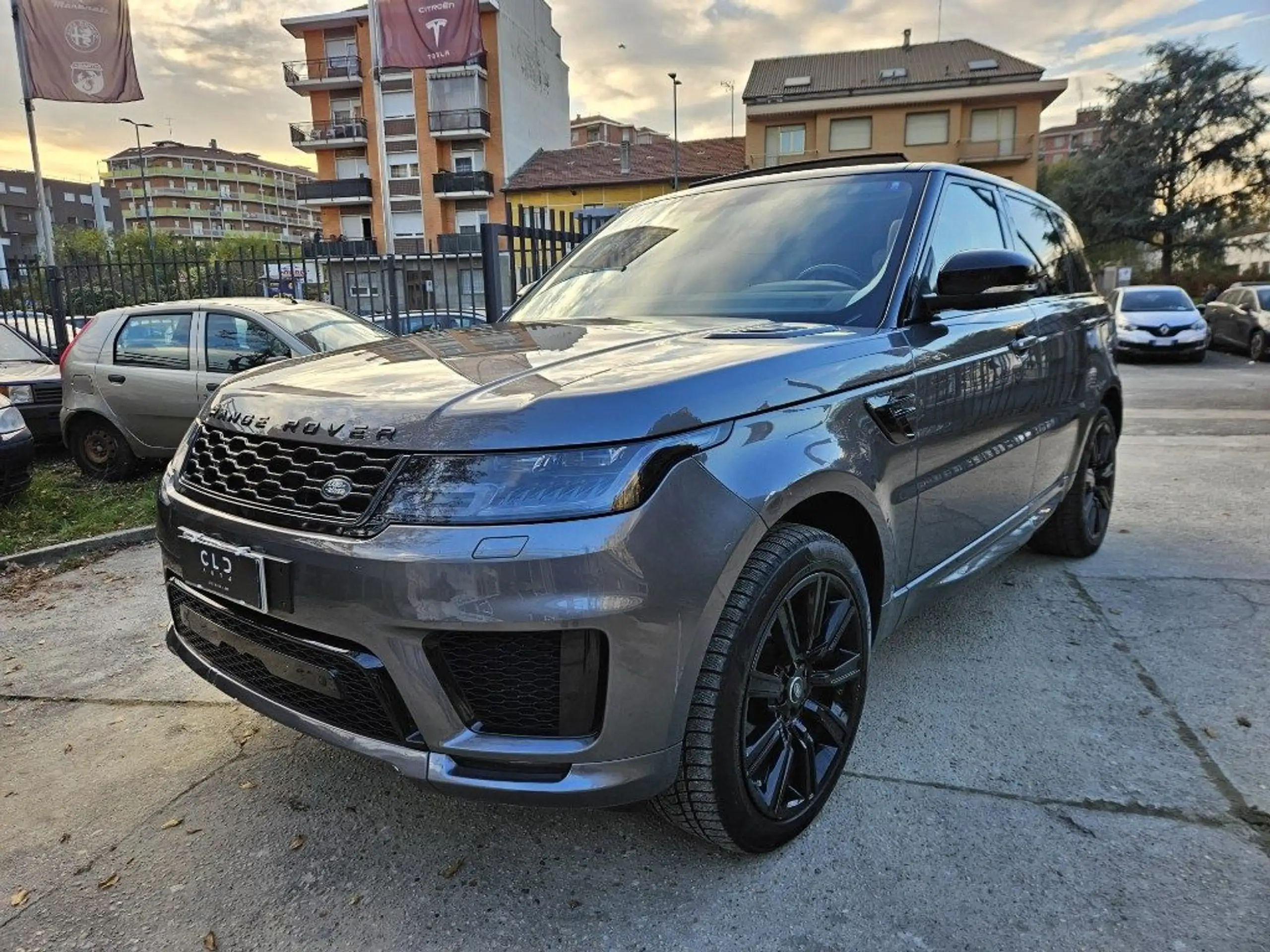 Land Rover - Range Rover Sport