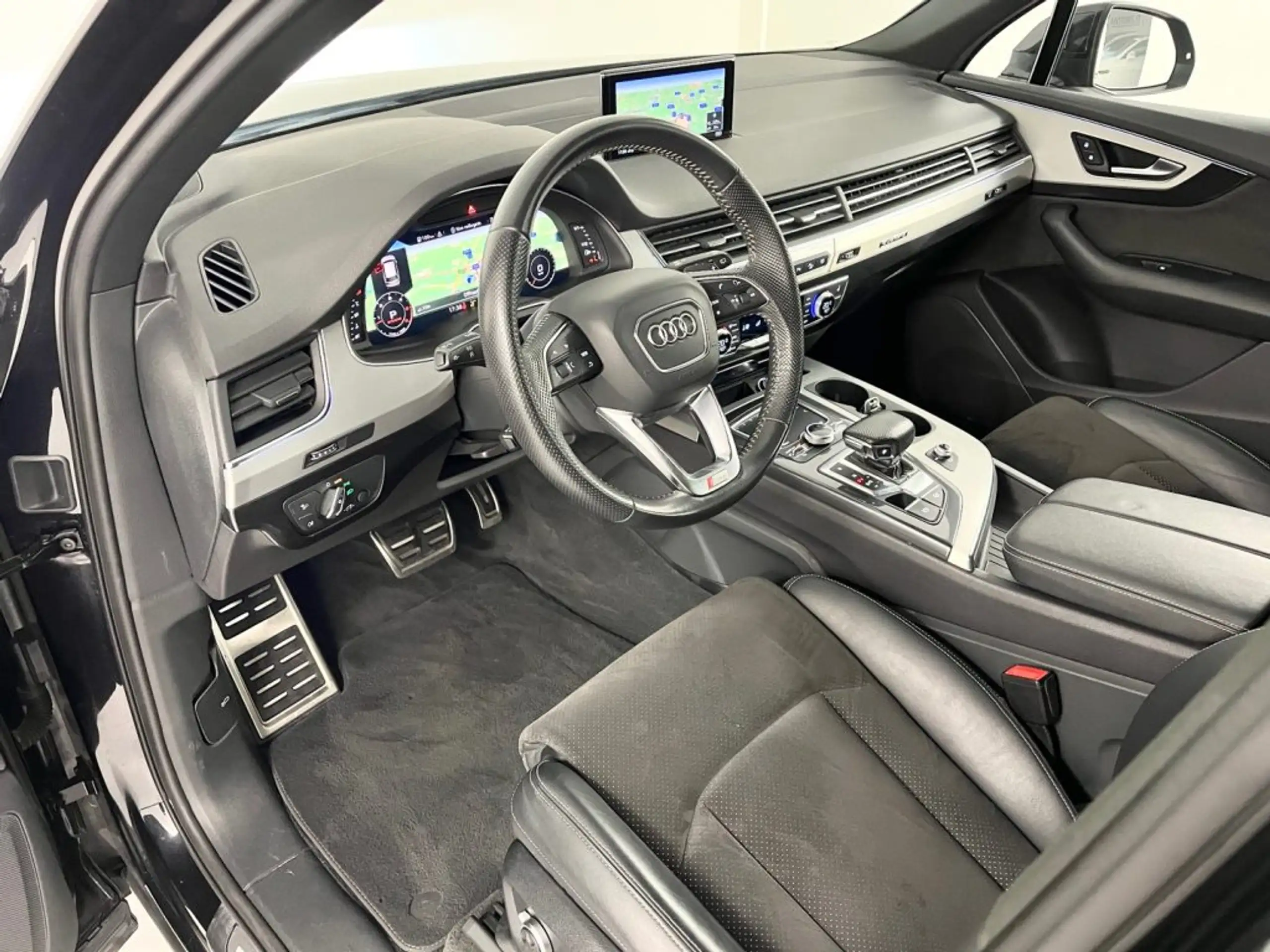 Audi - Q7