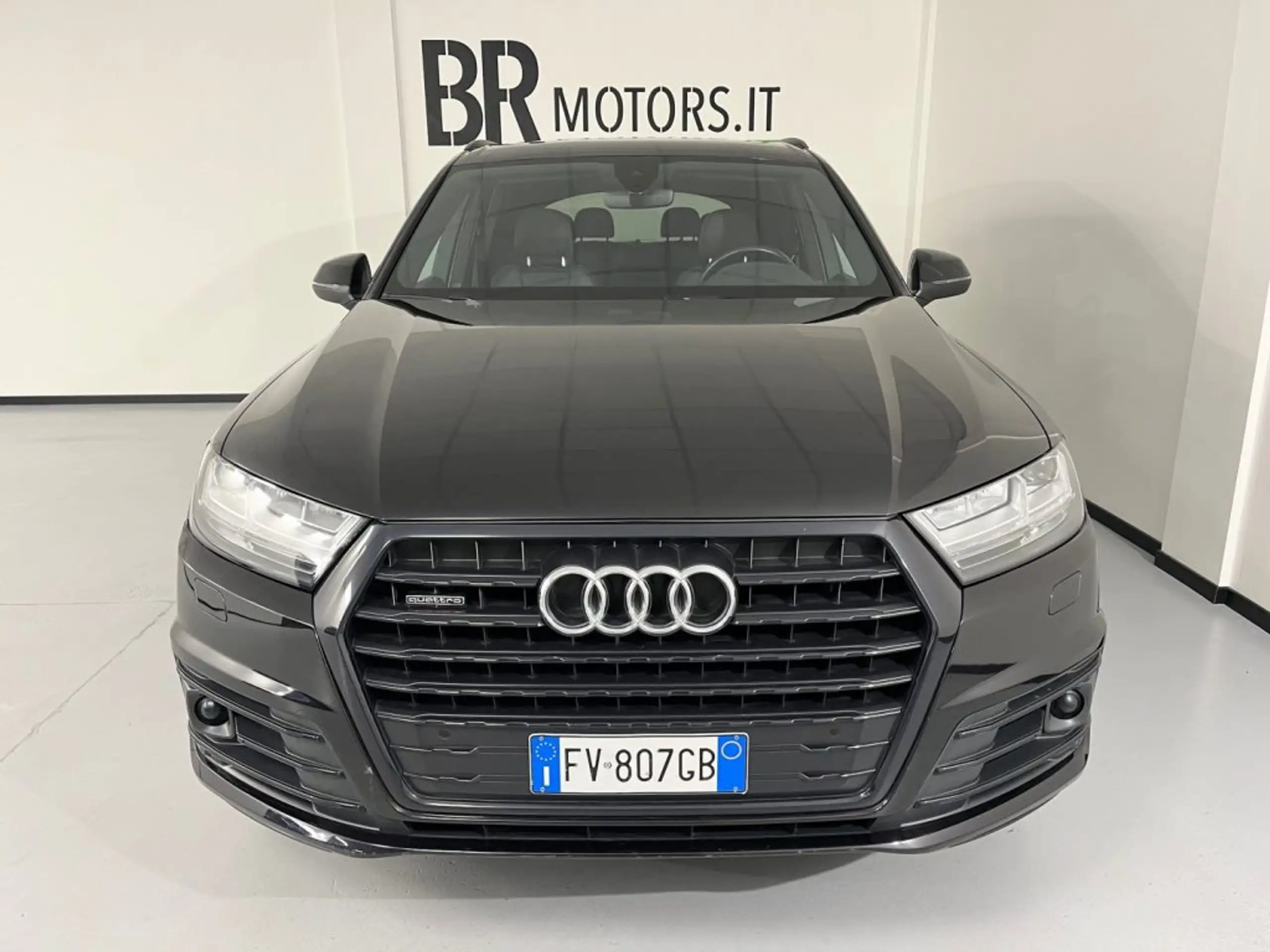 Audi - Q7