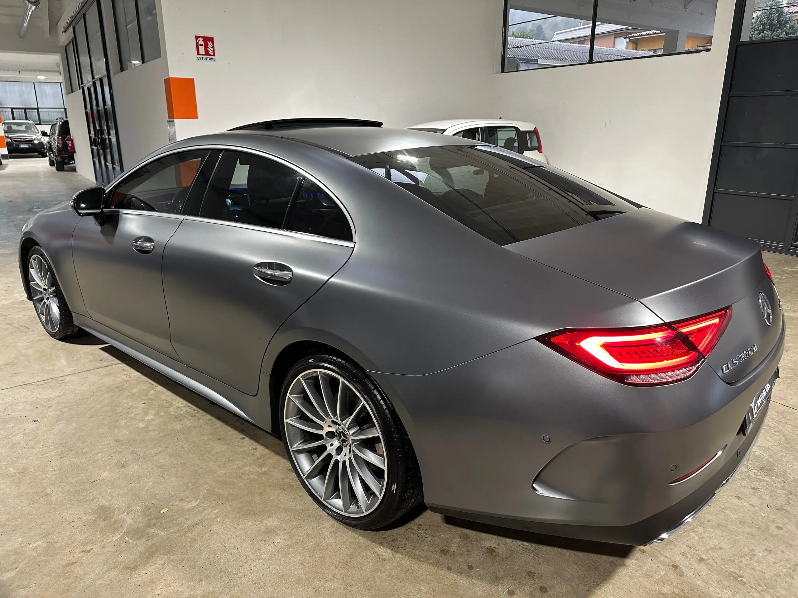 Mercedes-Benz - CLS 350