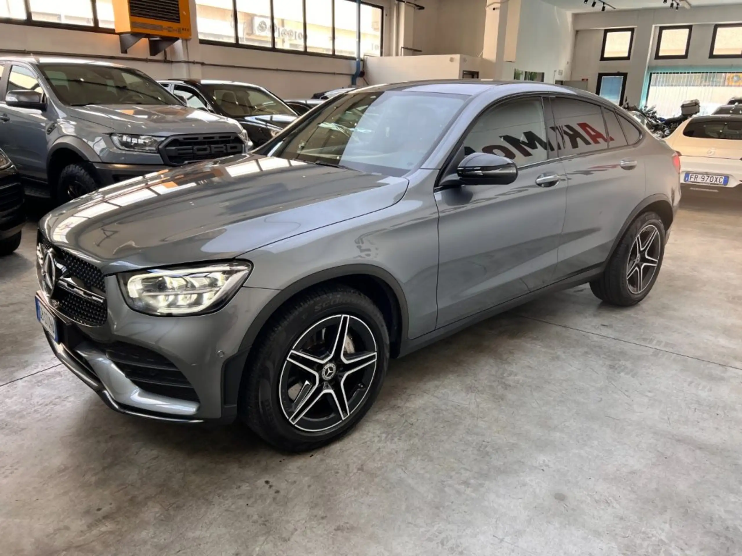 Mercedes-Benz - GLC 220