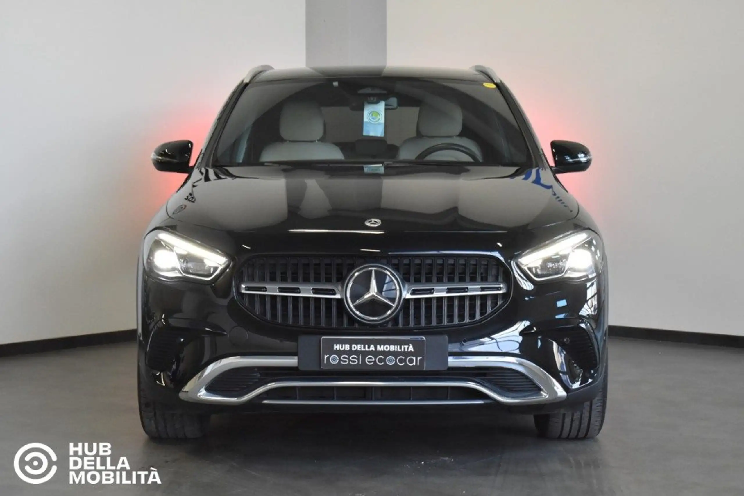 Mercedes-Benz - GLA 180