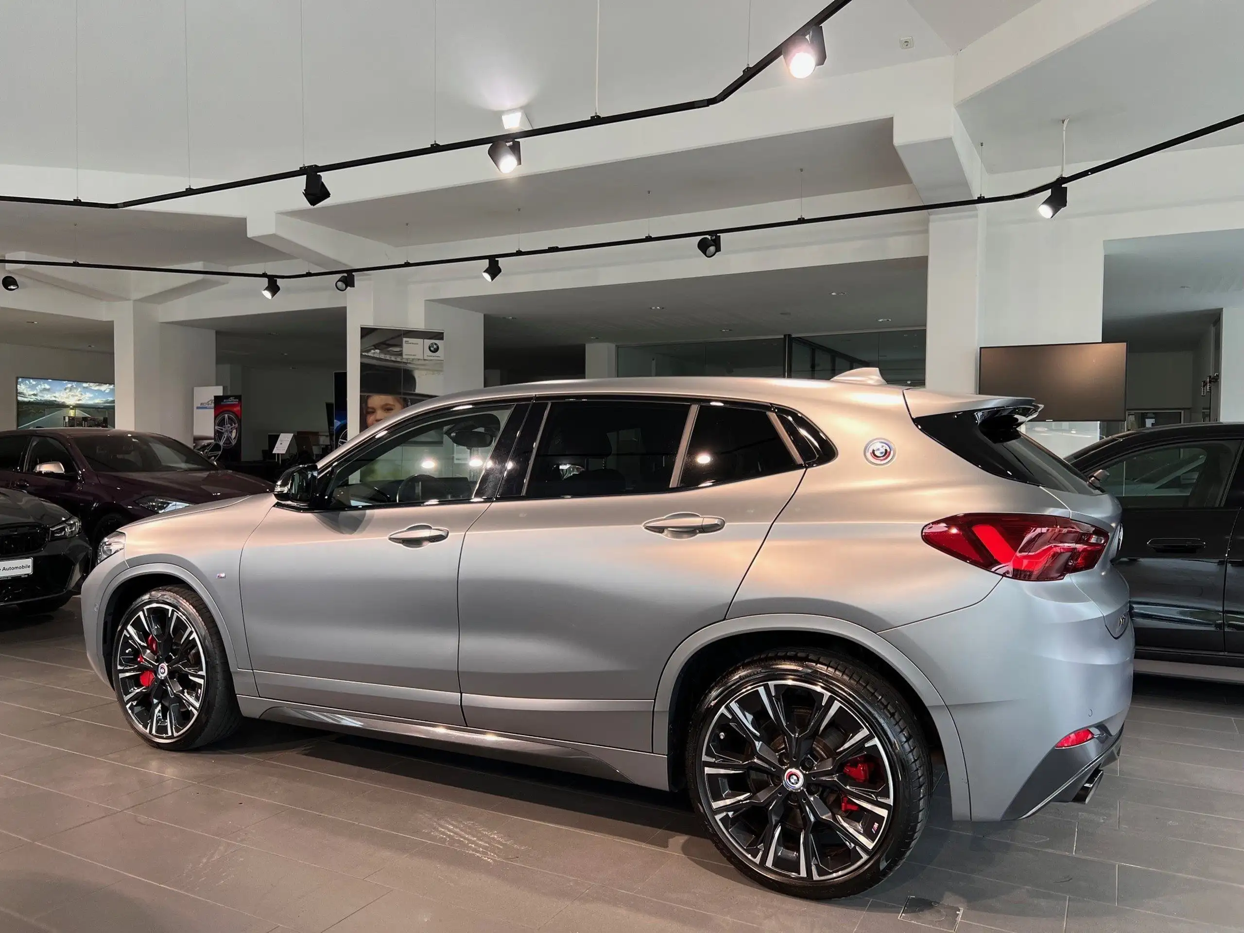 BMW - X2 M