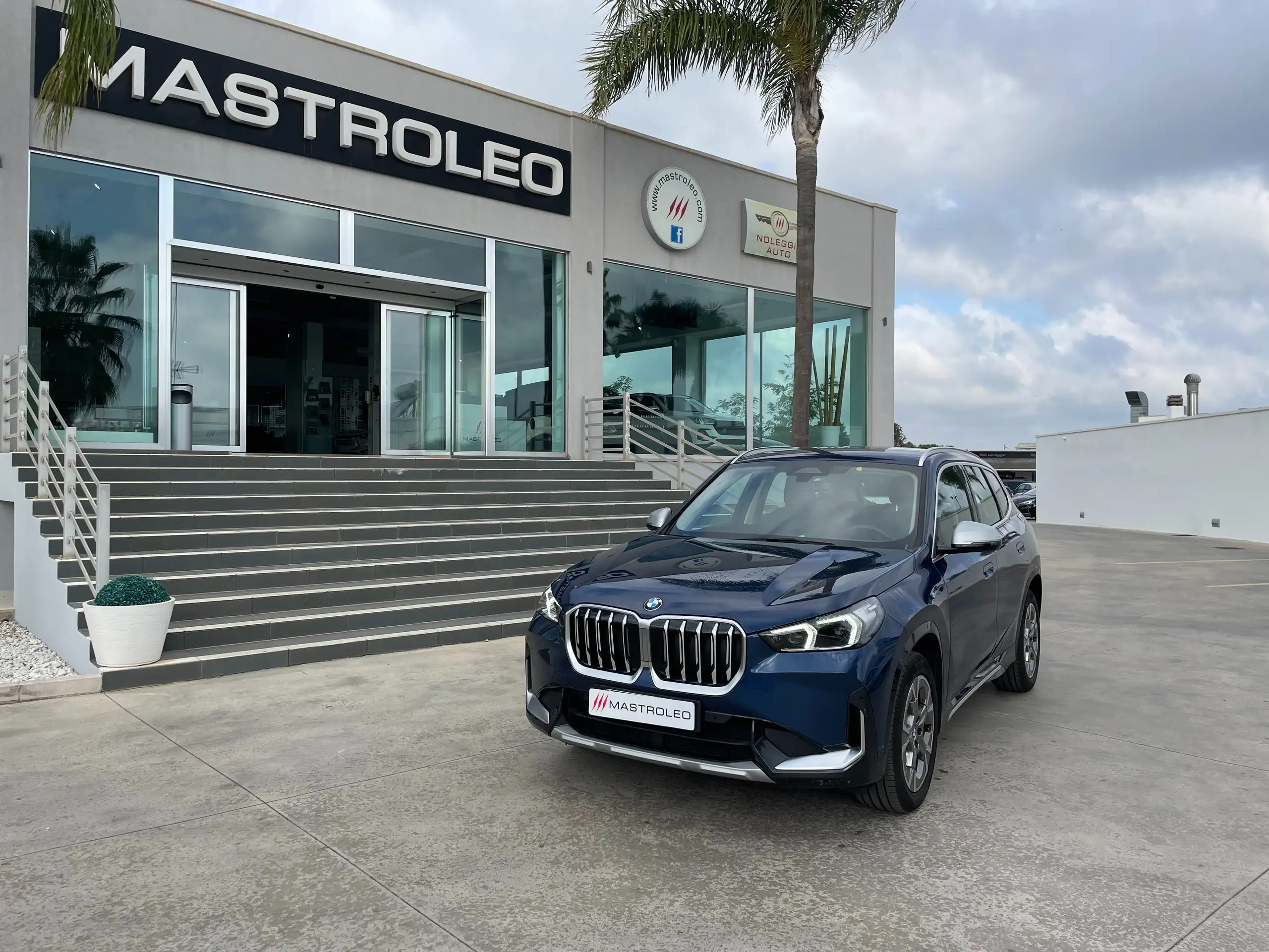 BMW - X1