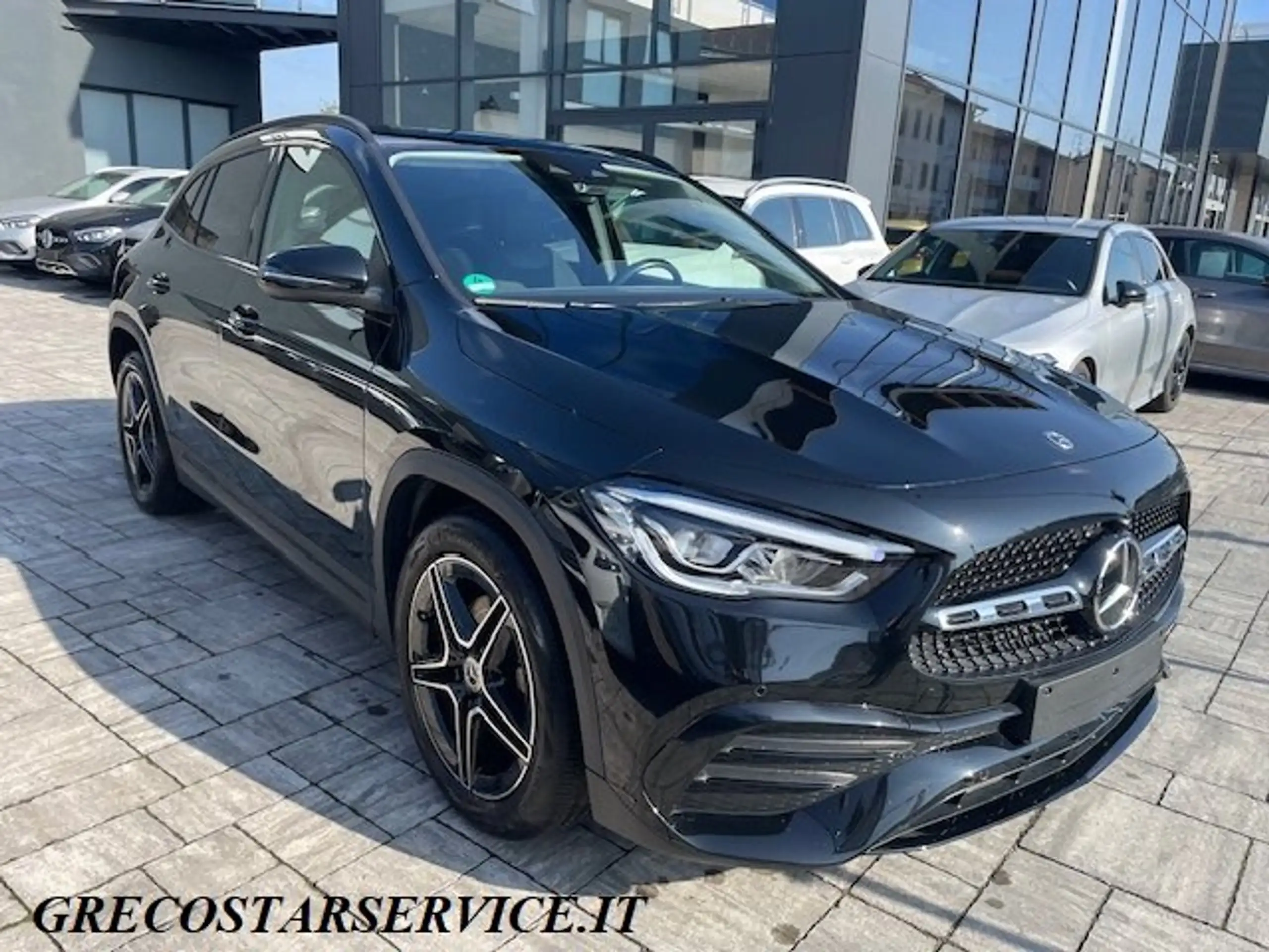 Mercedes-Benz - GLA 200