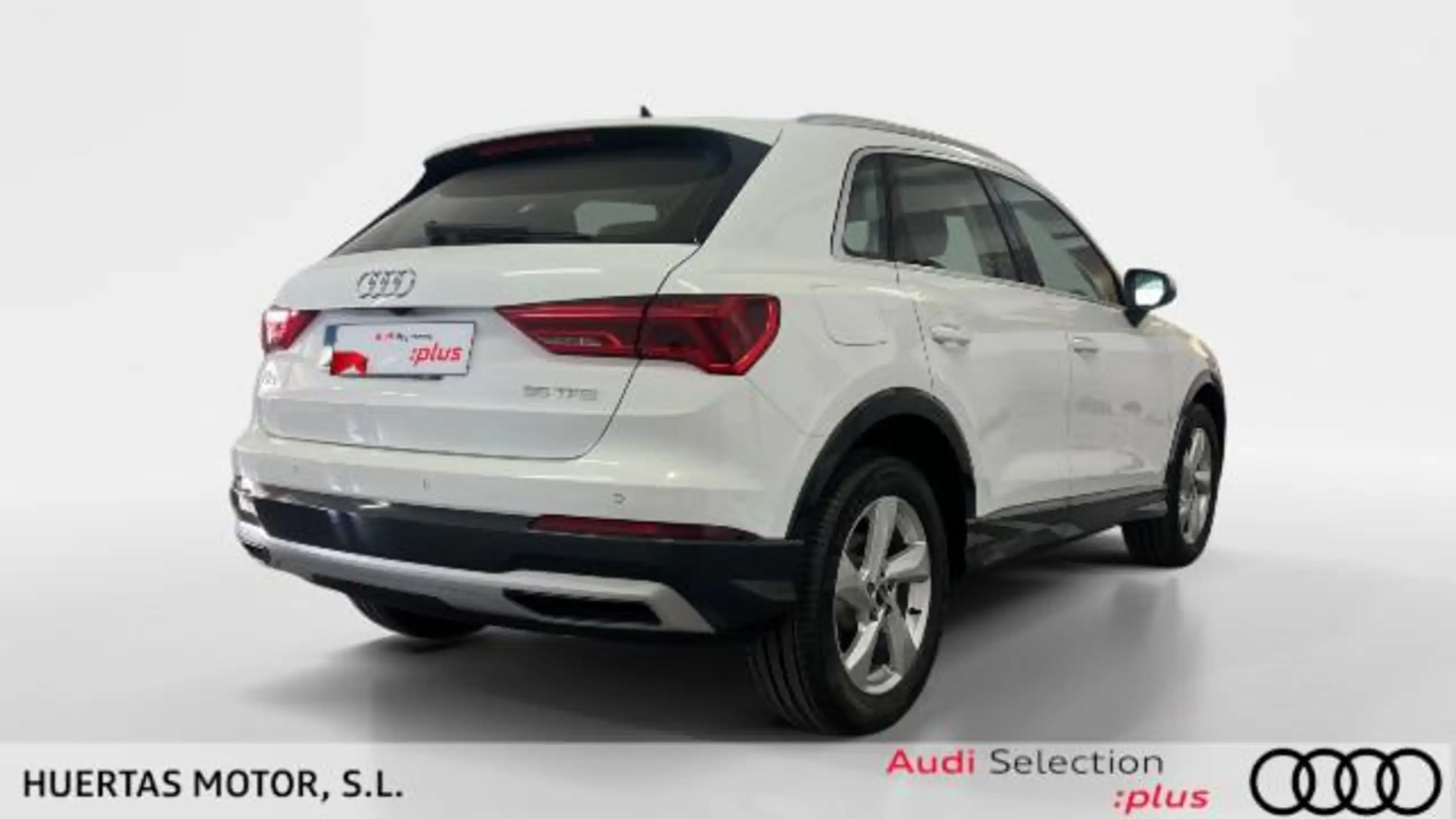 Audi - Q3