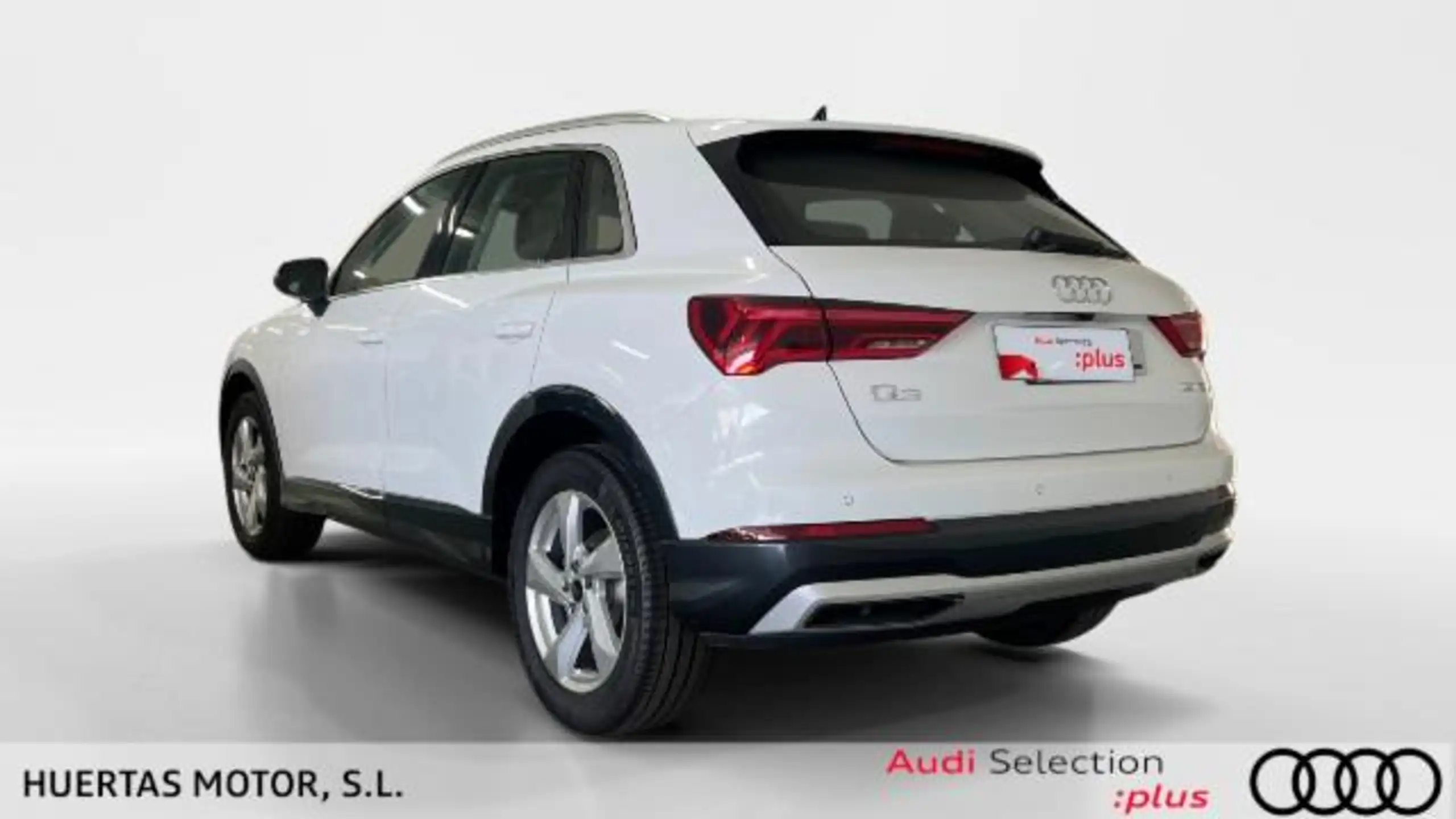 Audi - Q3