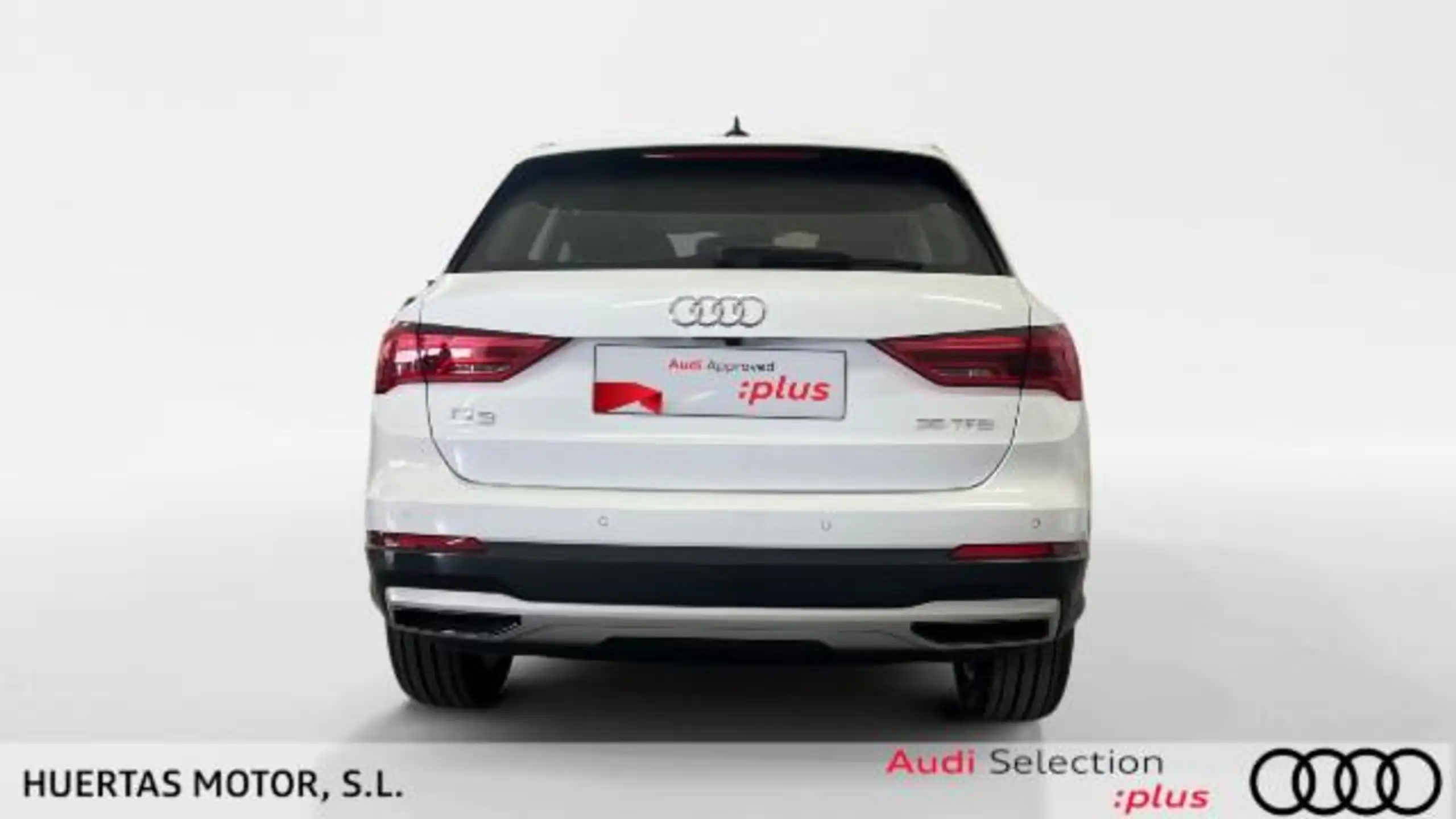 Audi - Q3