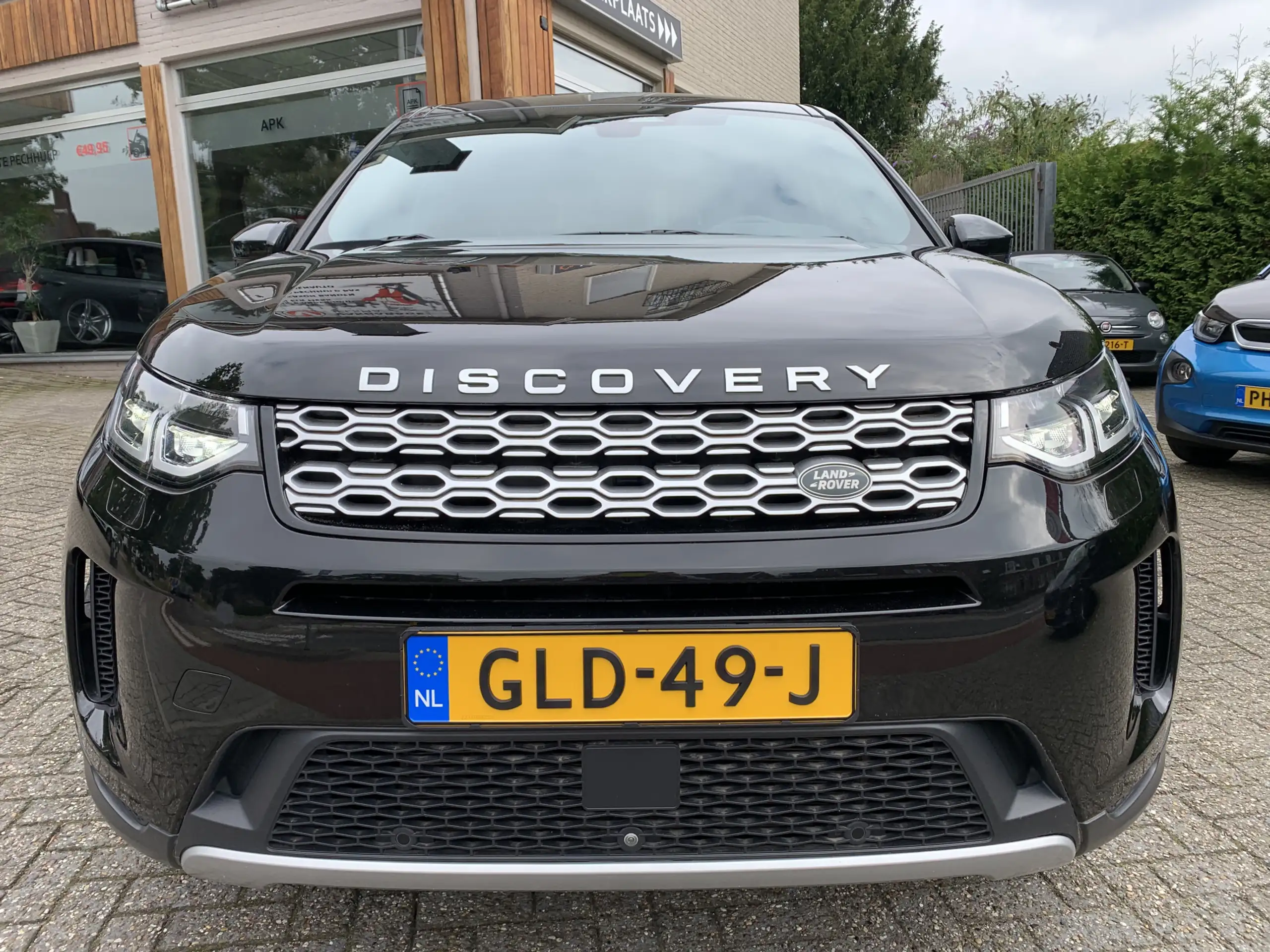 Land Rover - Discovery Sport