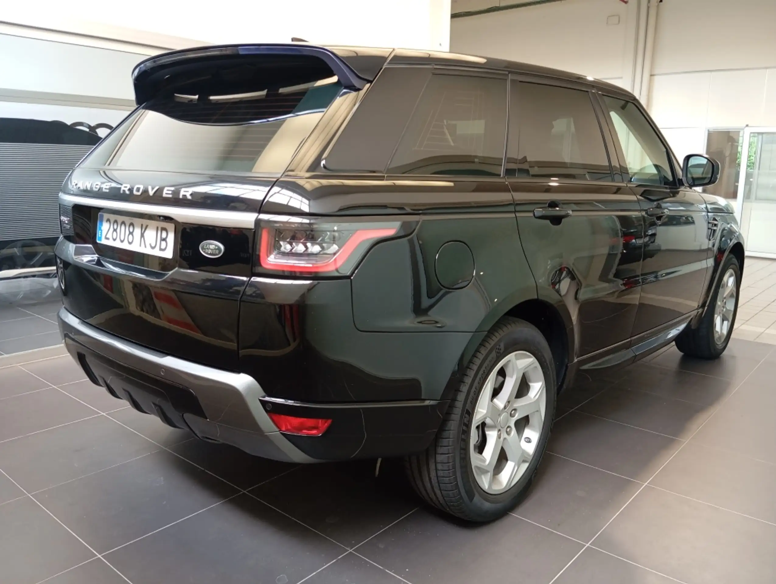 Land Rover - Range Rover Sport