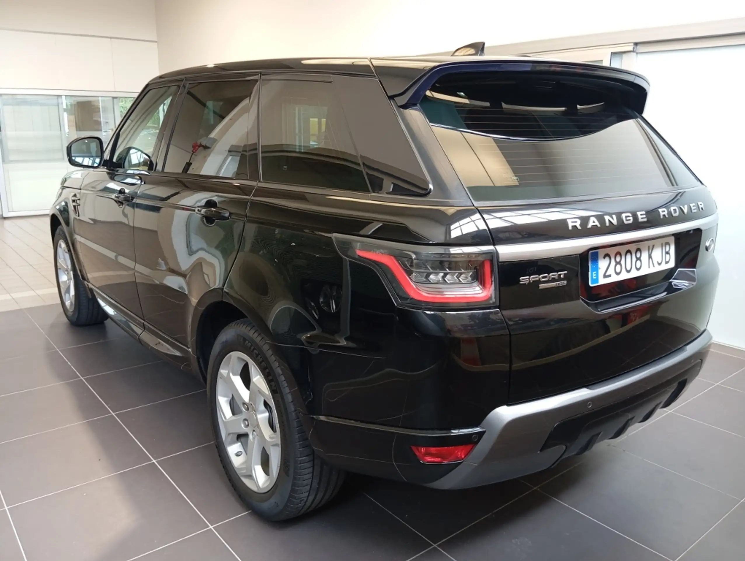 Land Rover - Range Rover Sport