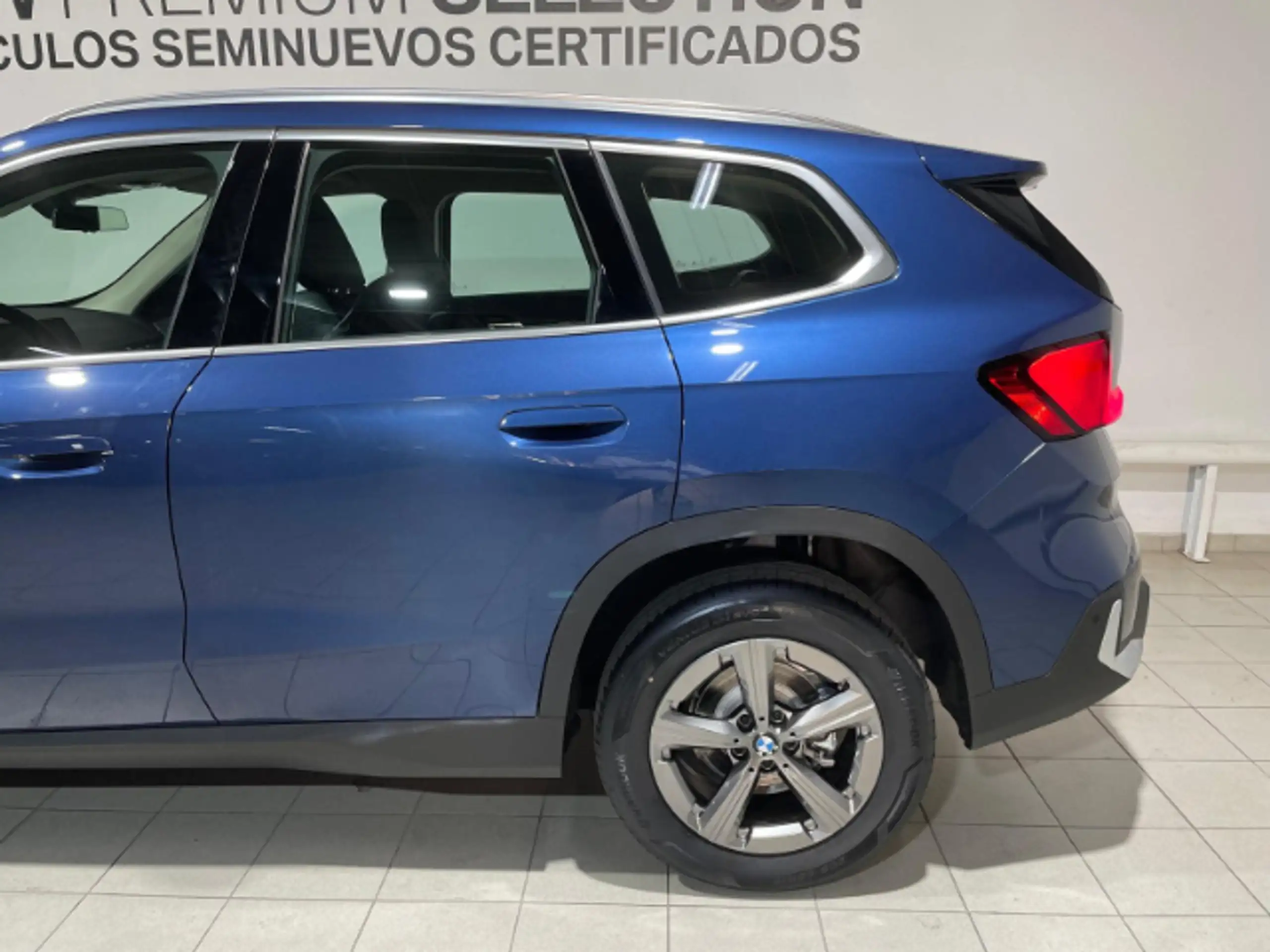 BMW - X1