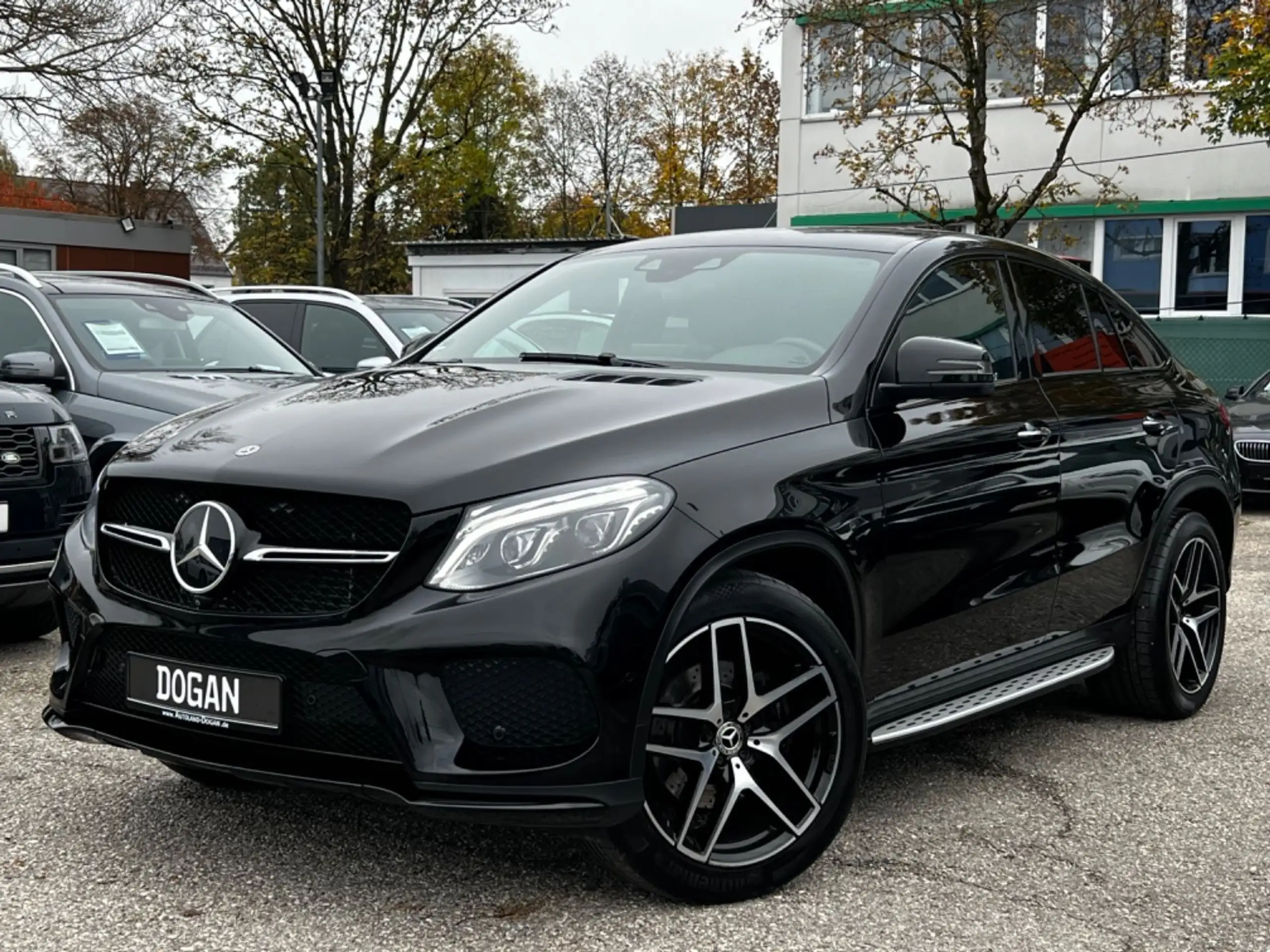 Mercedes-Benz - GLE 350