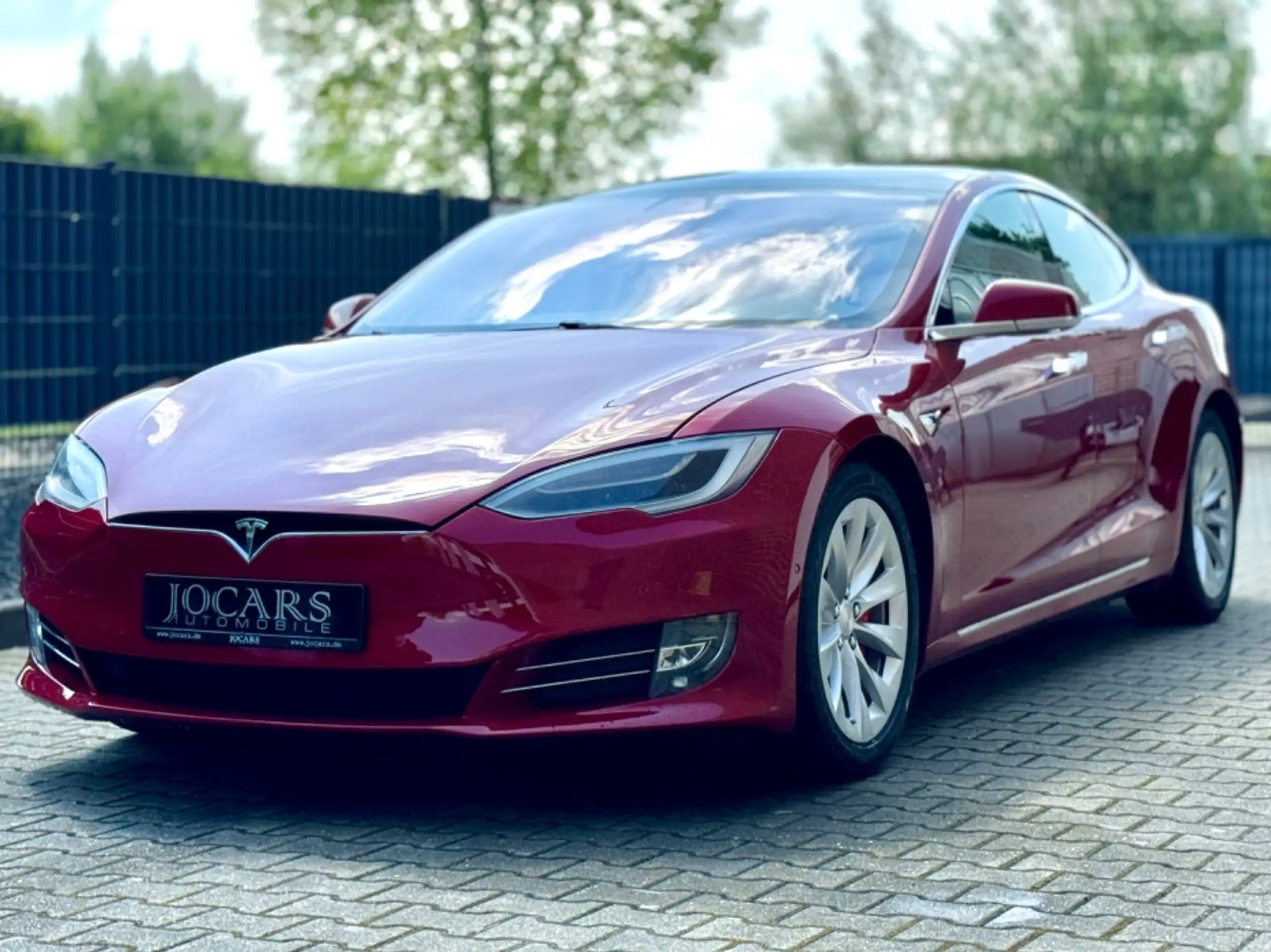 Tesla - Model S