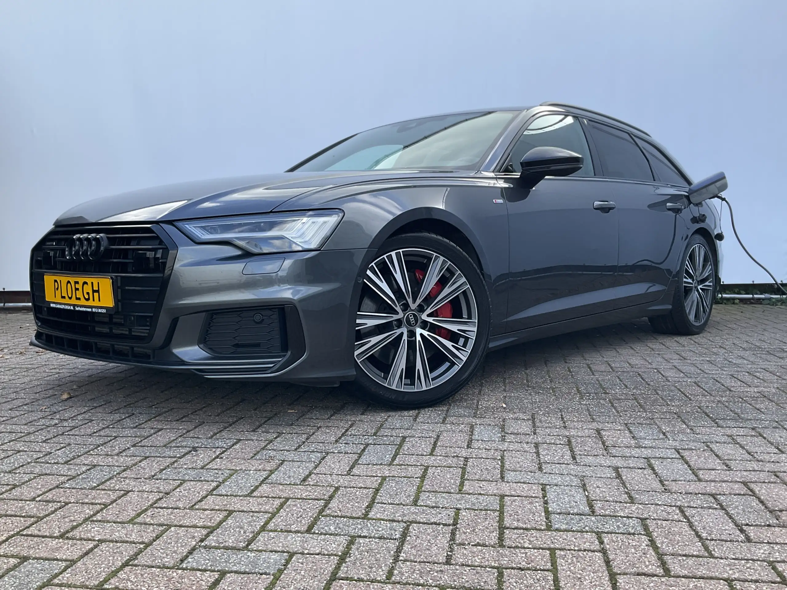 Audi - A6