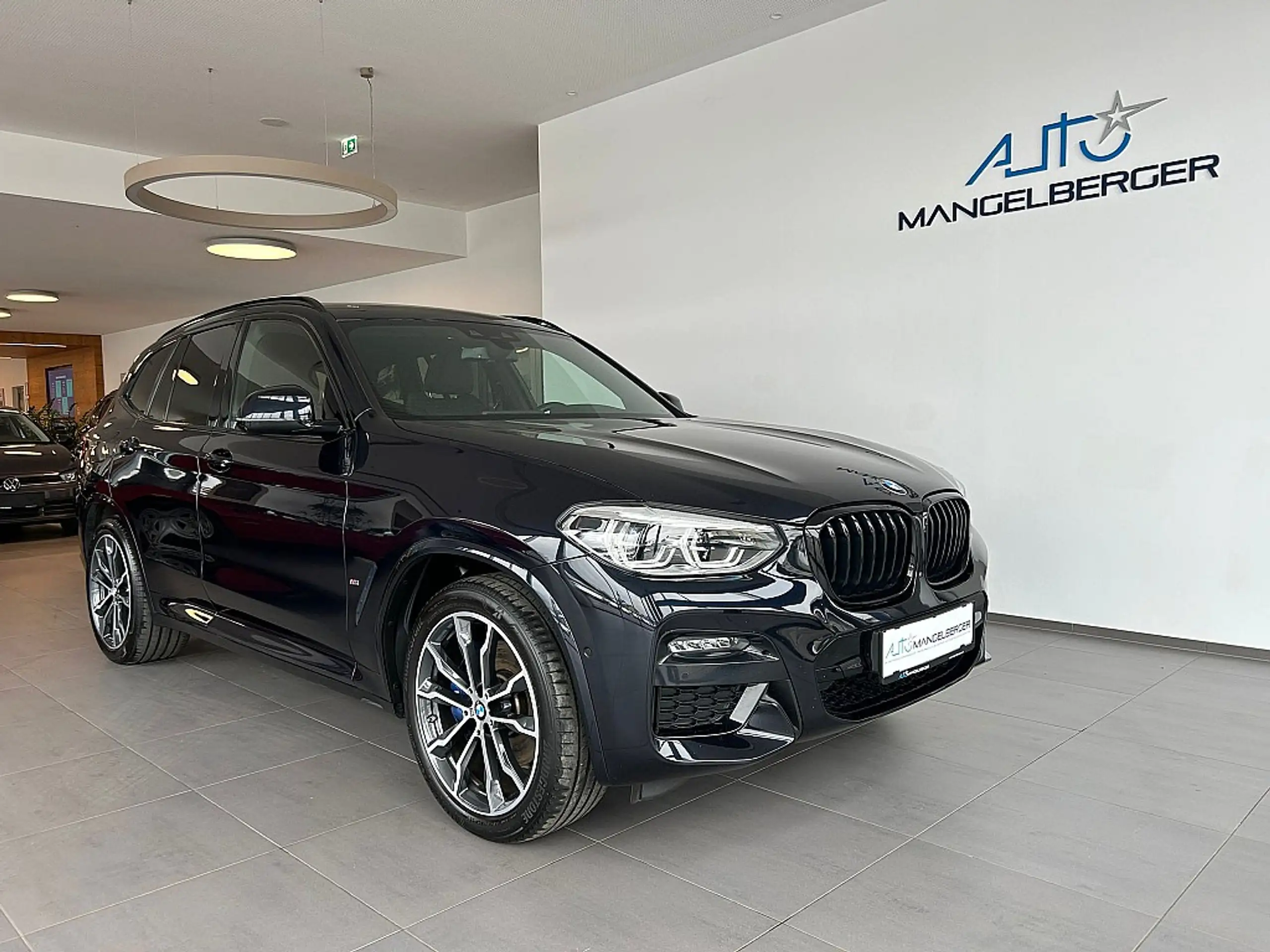 BMW - X3