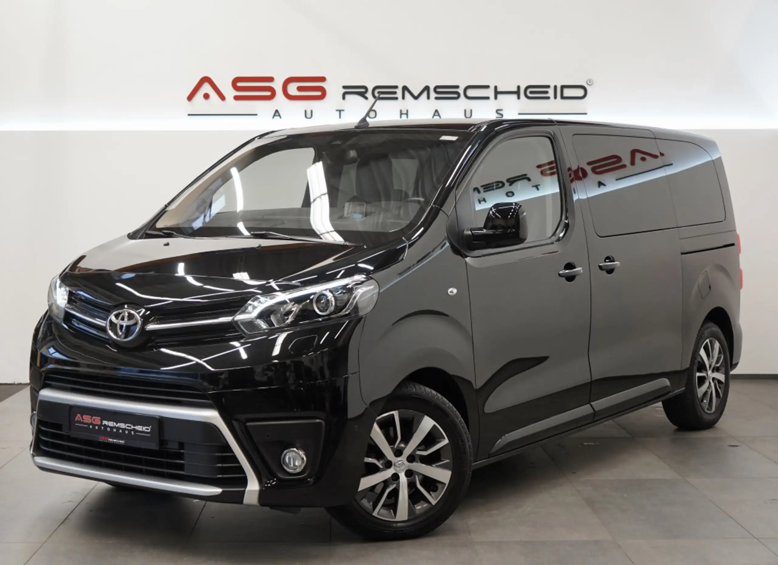 Toyota - Proace