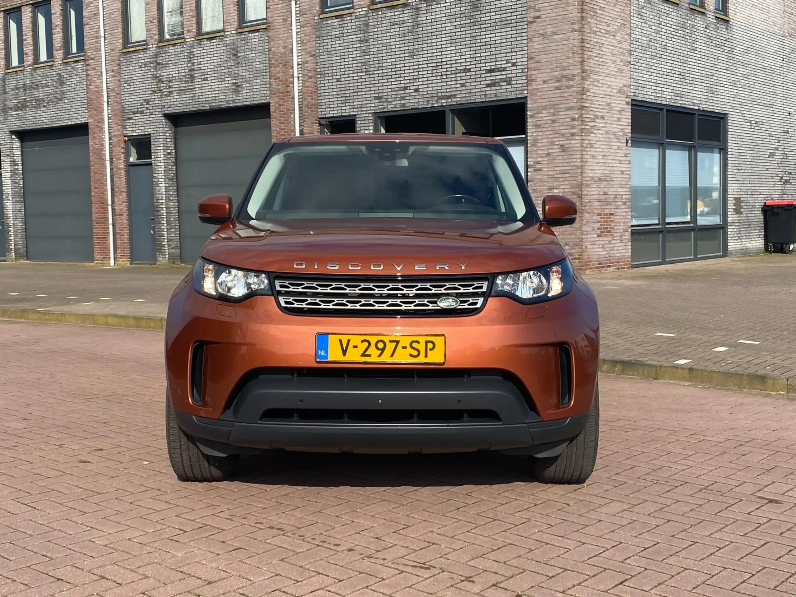 Land Rover - Discovery