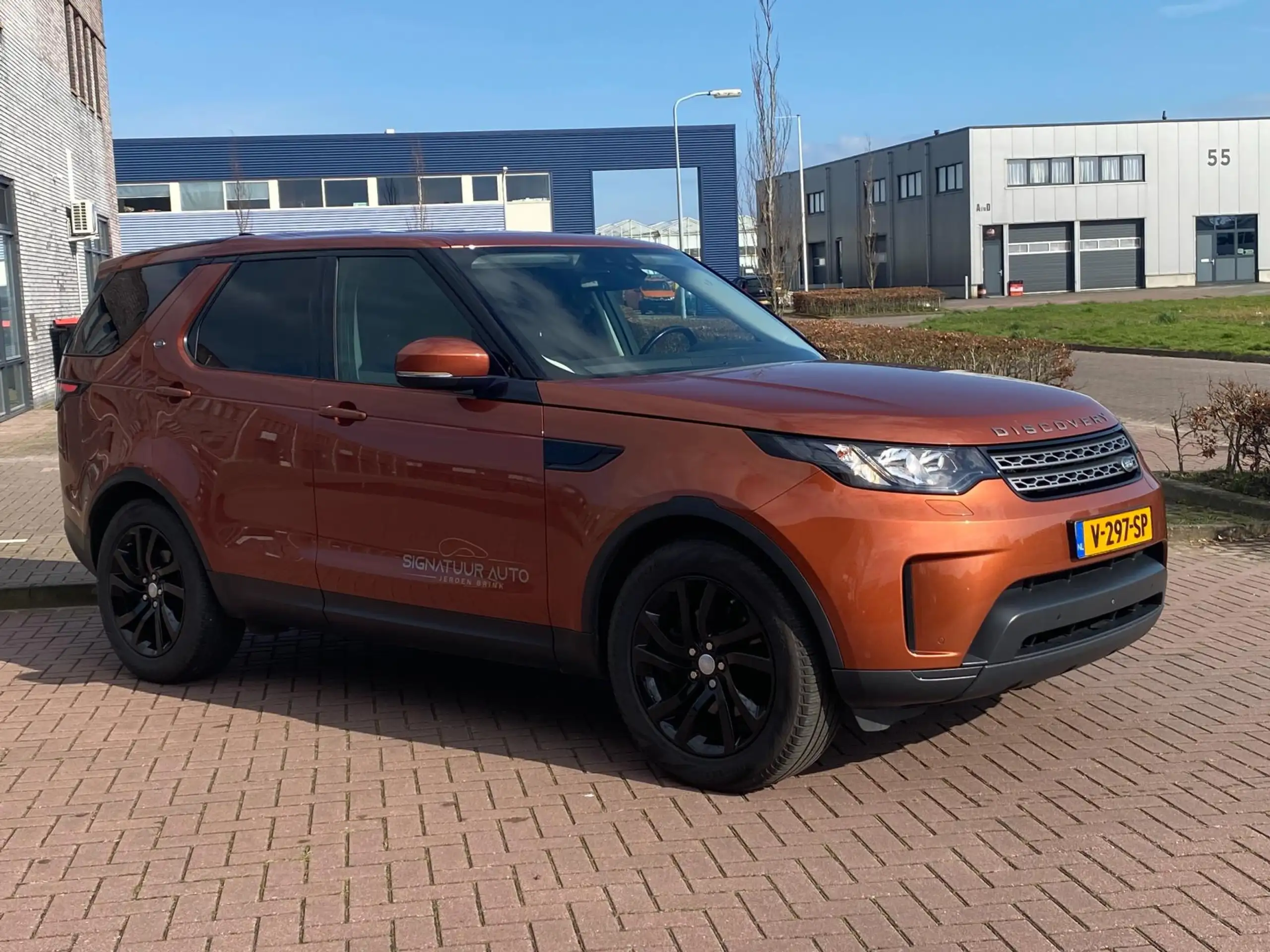 Land Rover - Discovery