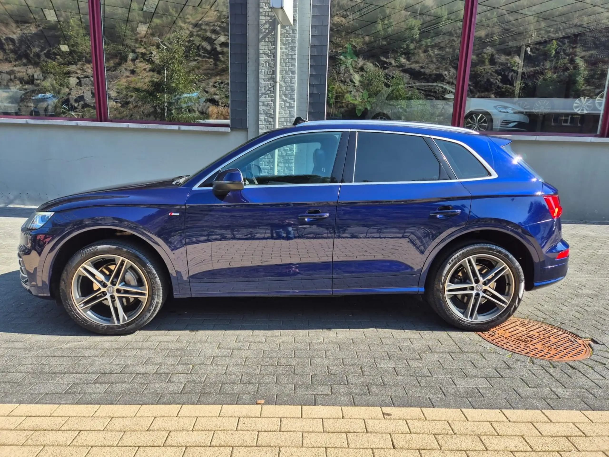 Audi - Q5