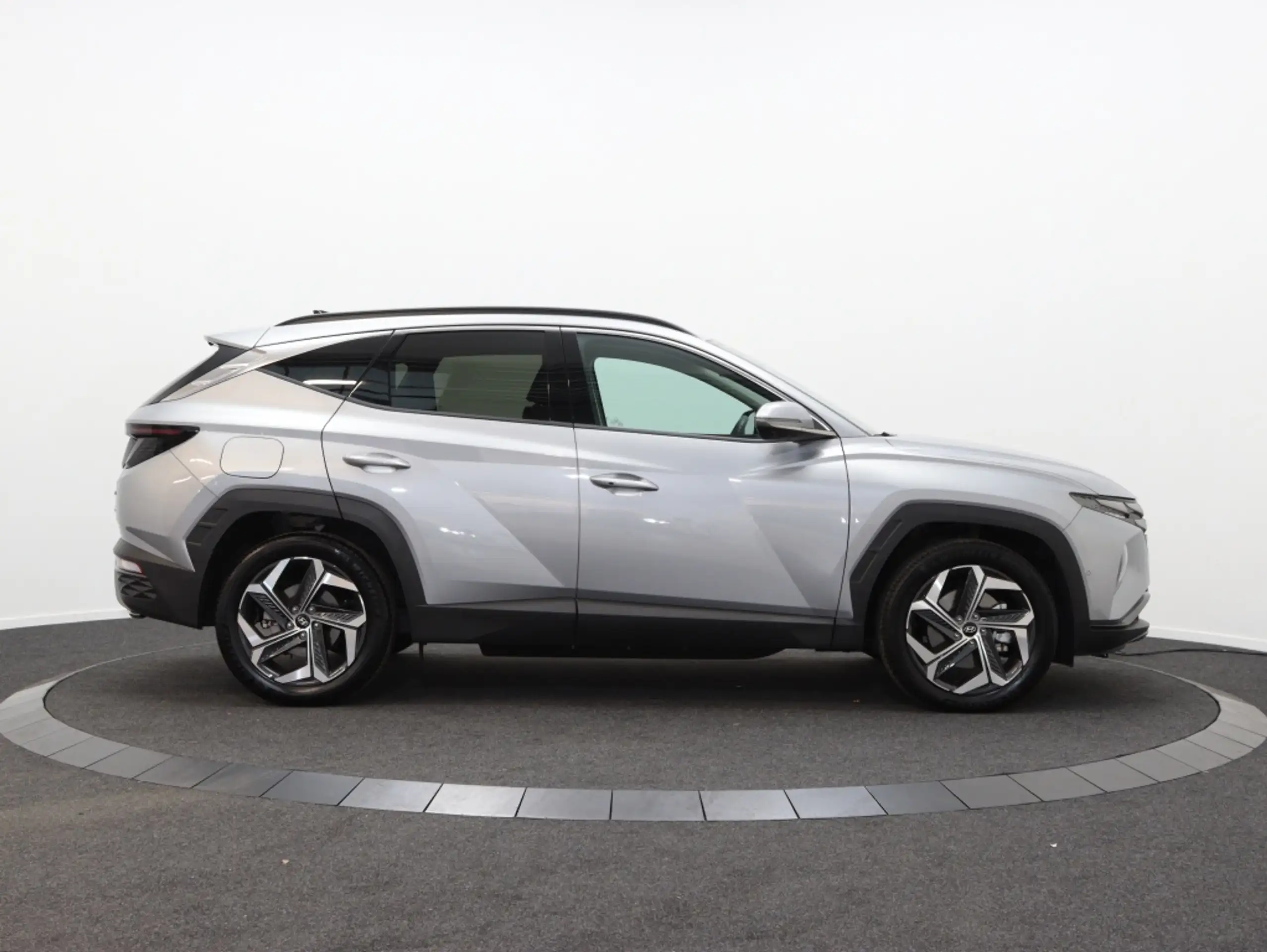 Hyundai - TUCSON