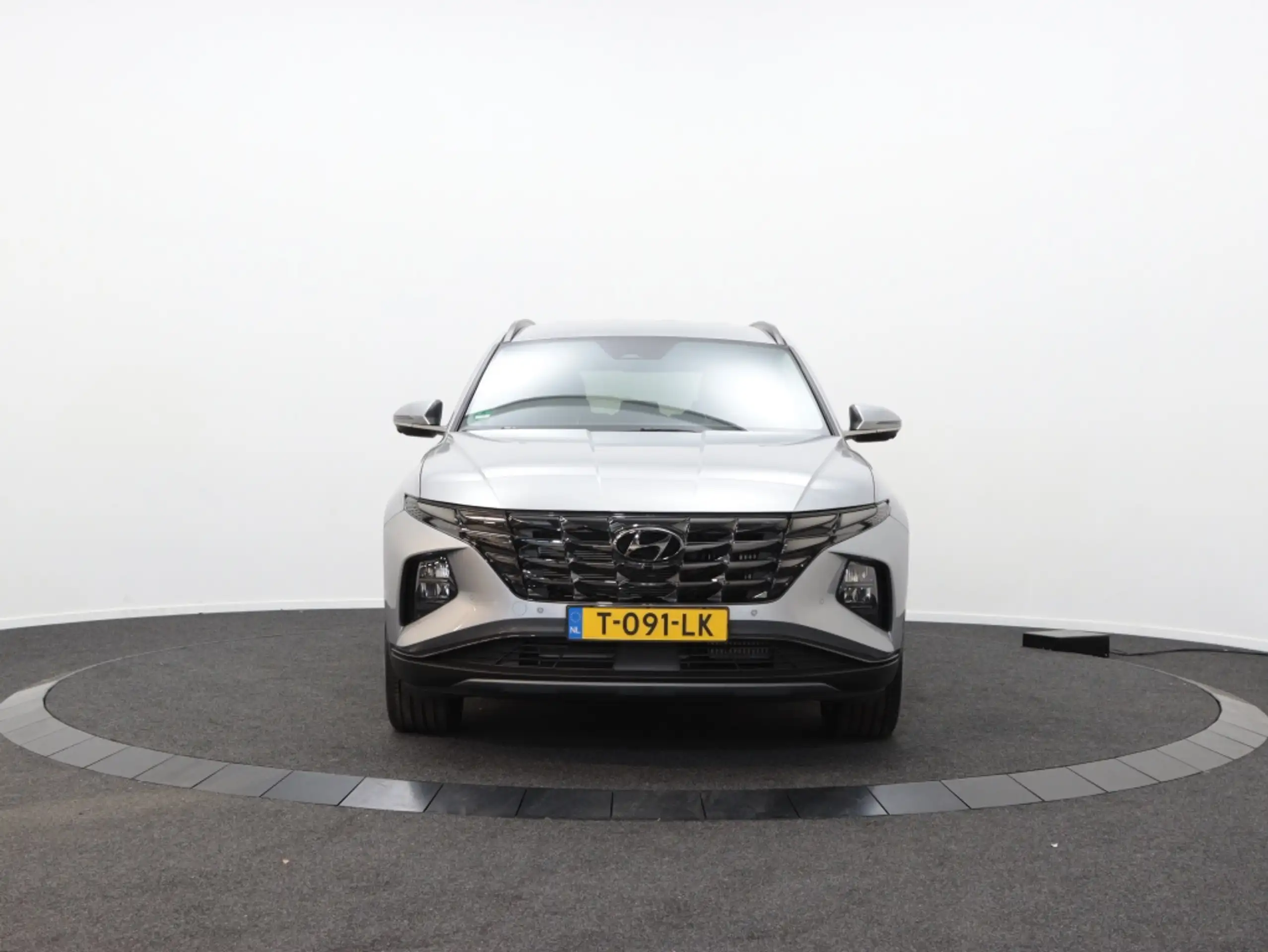 Hyundai - TUCSON