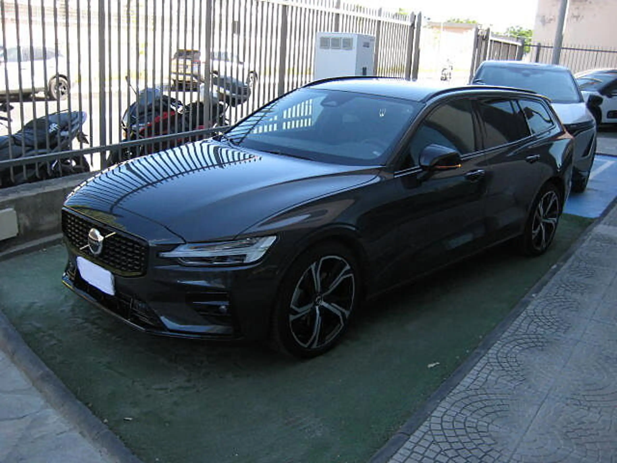 Volvo - V60