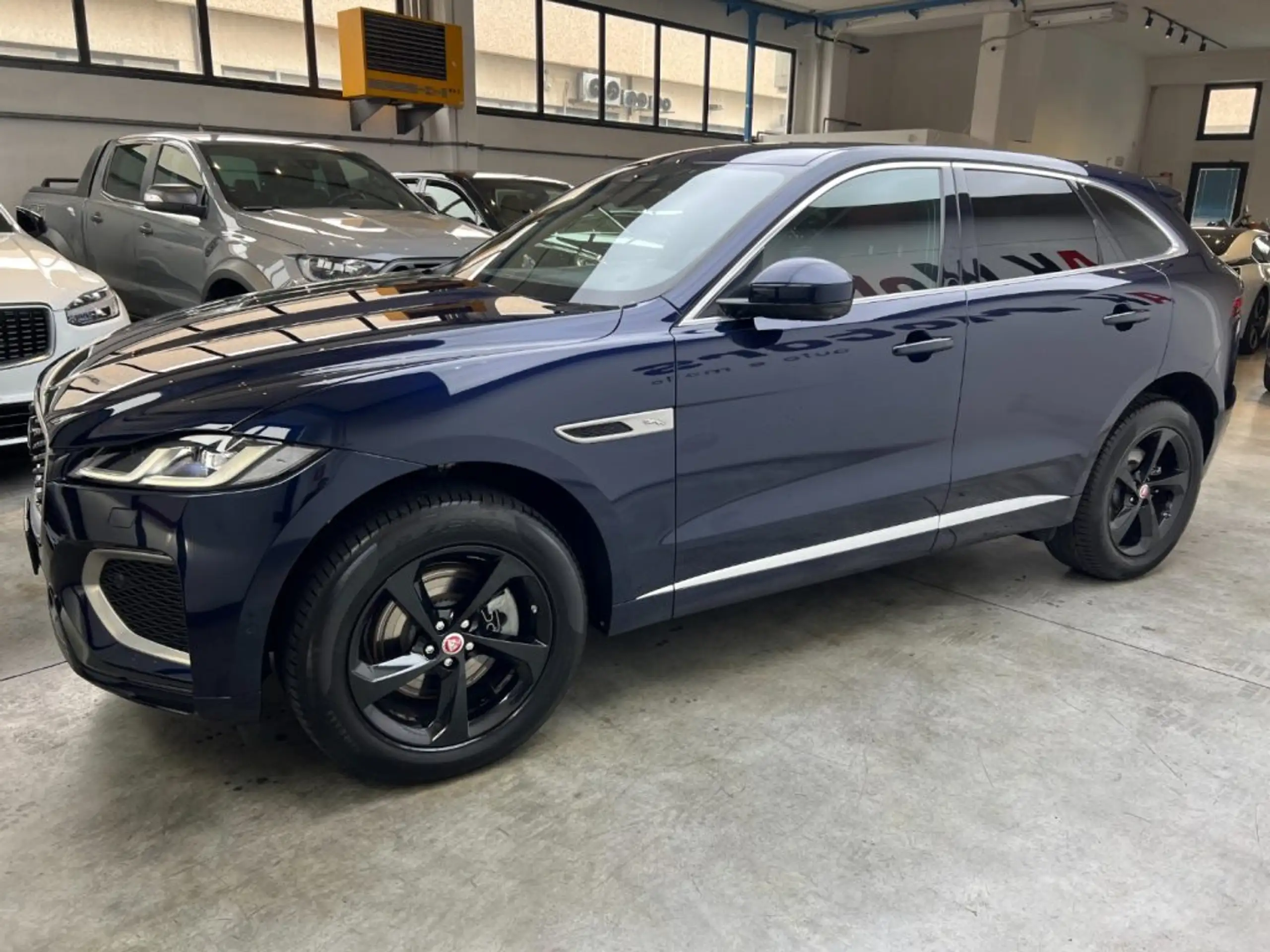 Jaguar - F-Pace