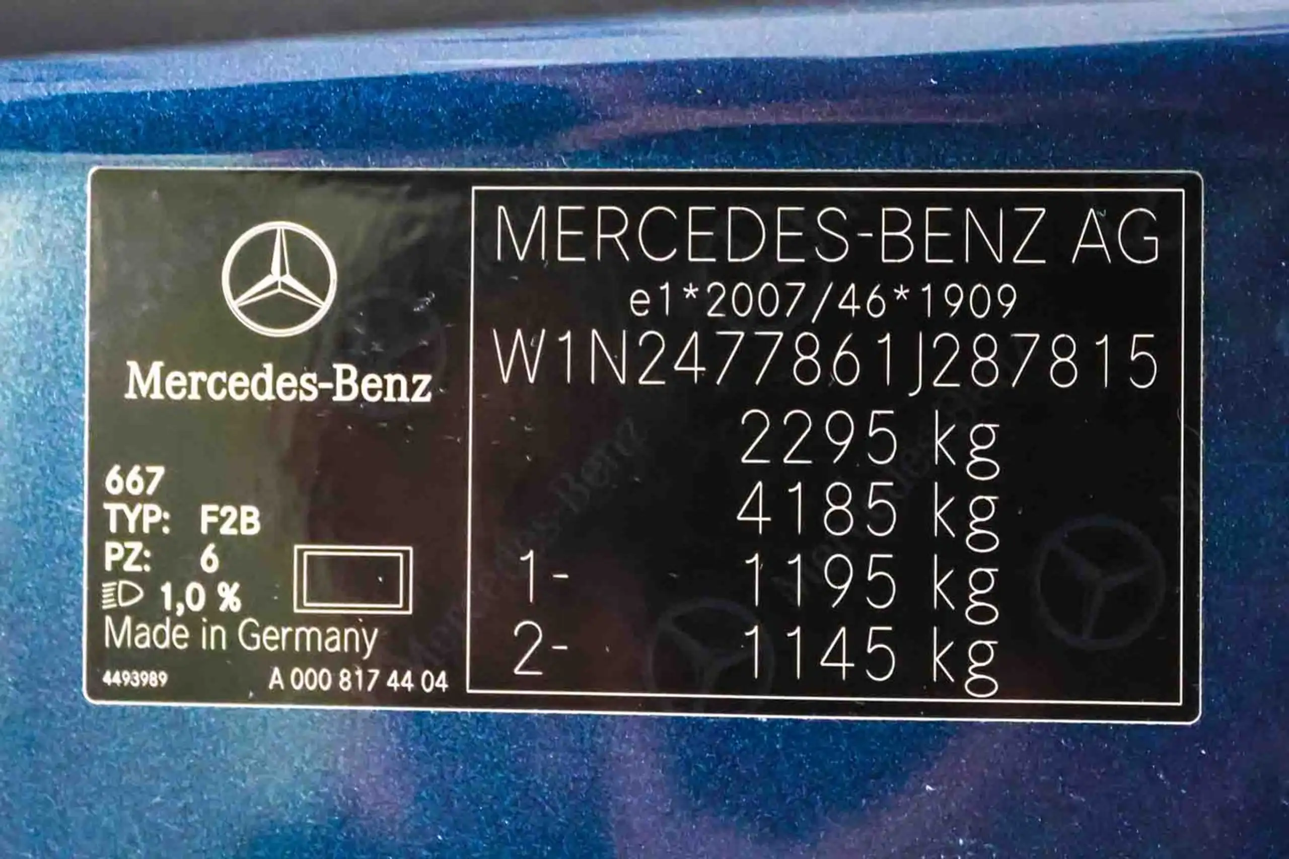 Mercedes-Benz - GLA 250