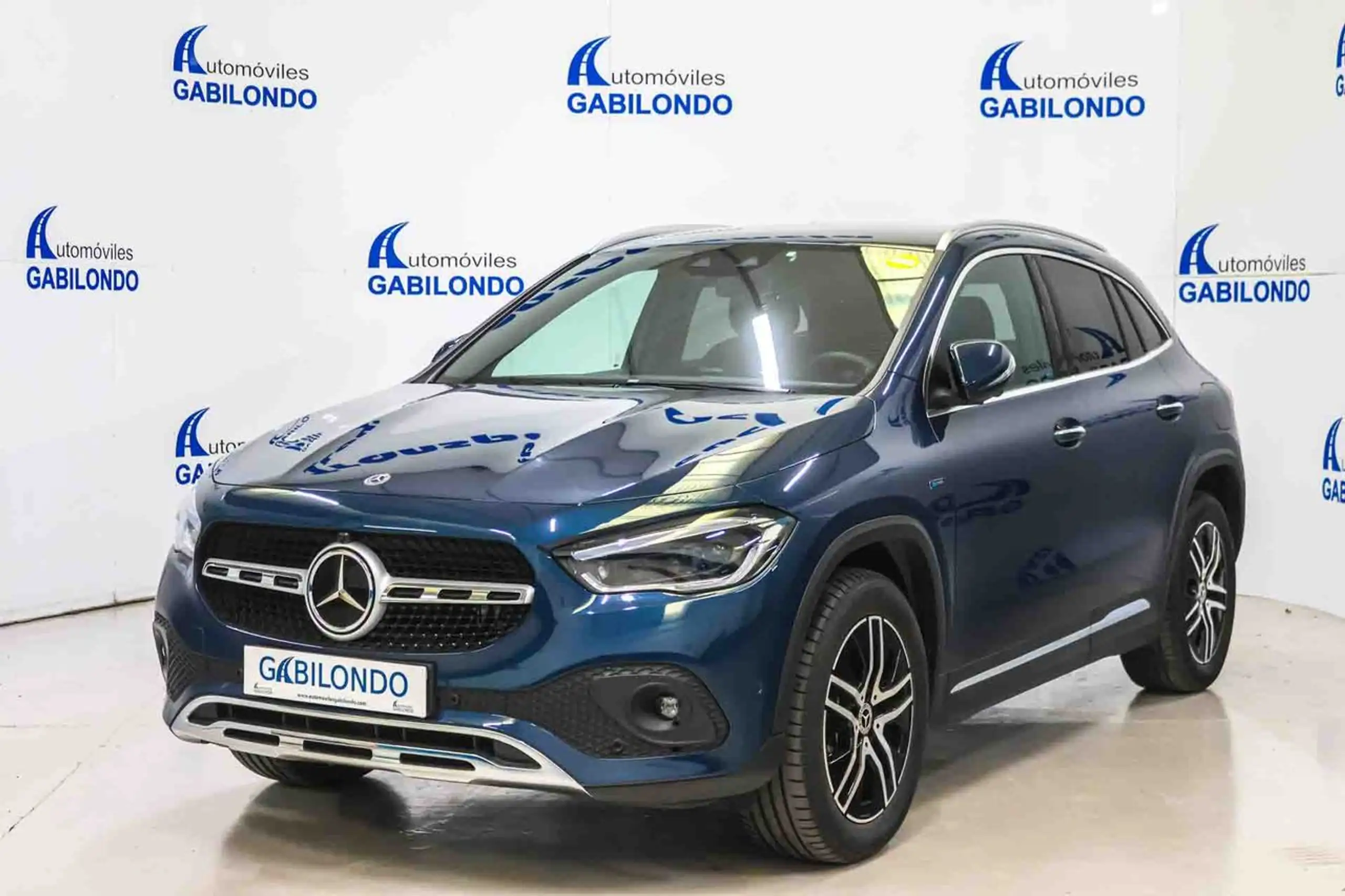 Mercedes-Benz - GLA 250