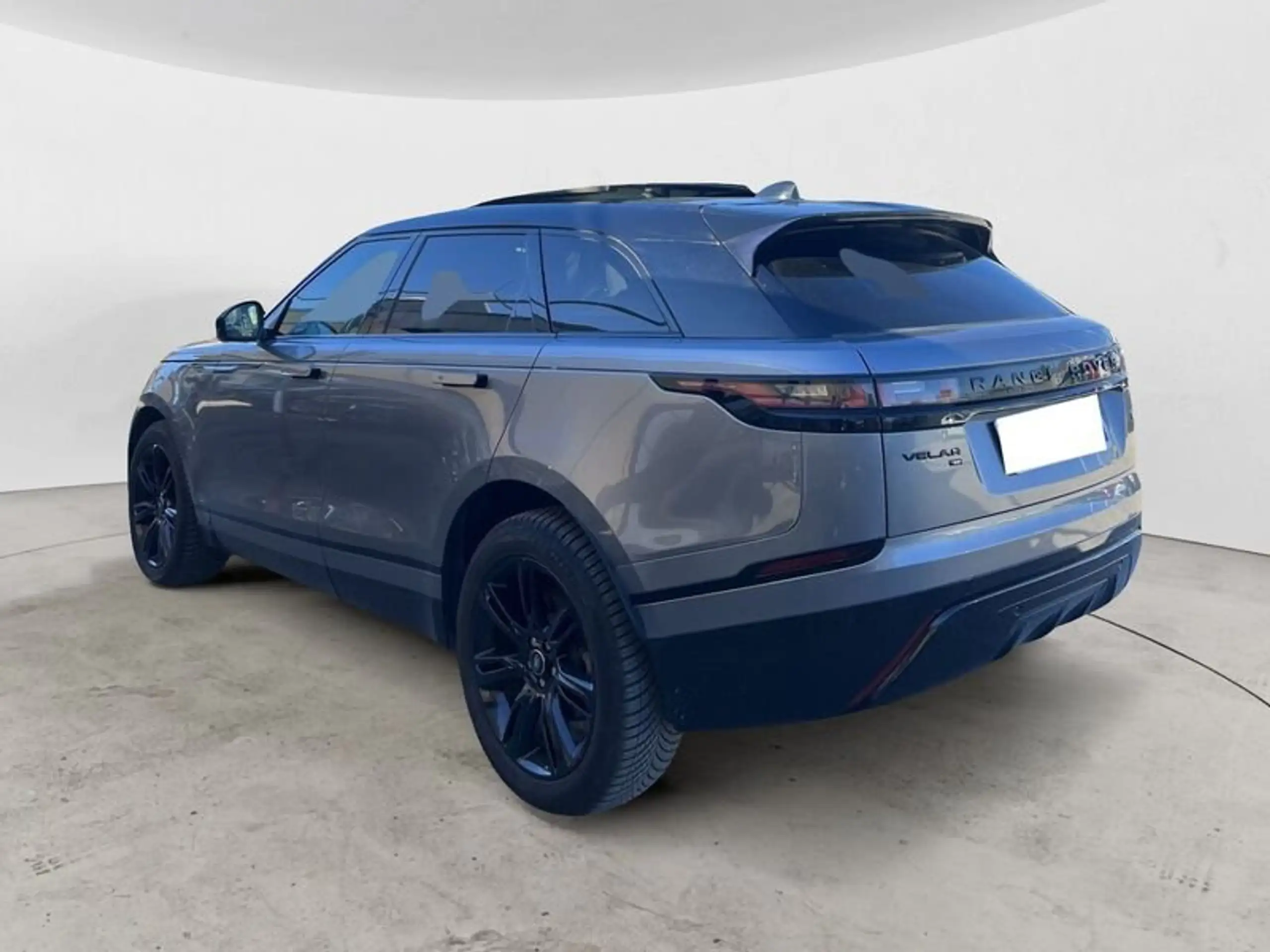 Land Rover - Range Rover Velar