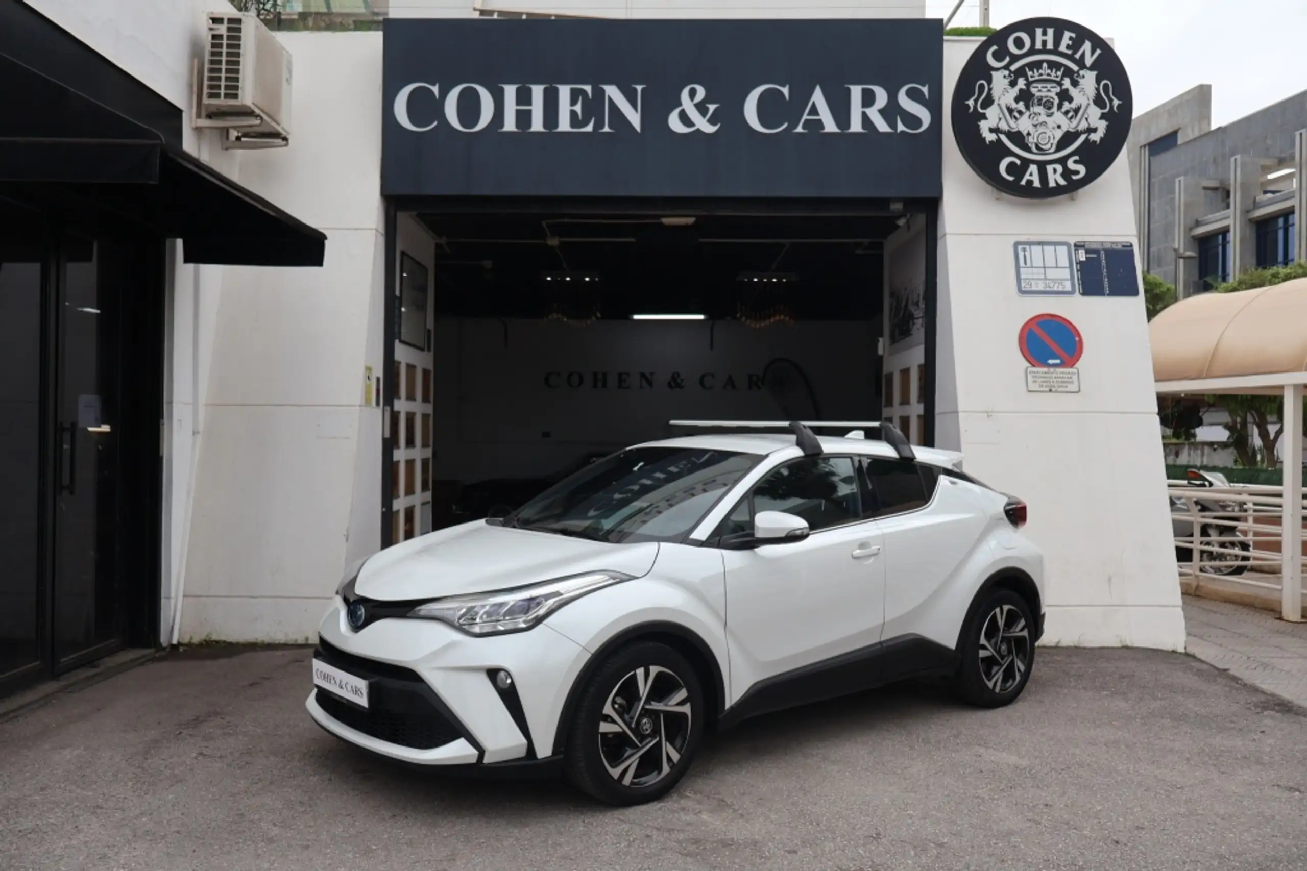 Toyota - C-HR