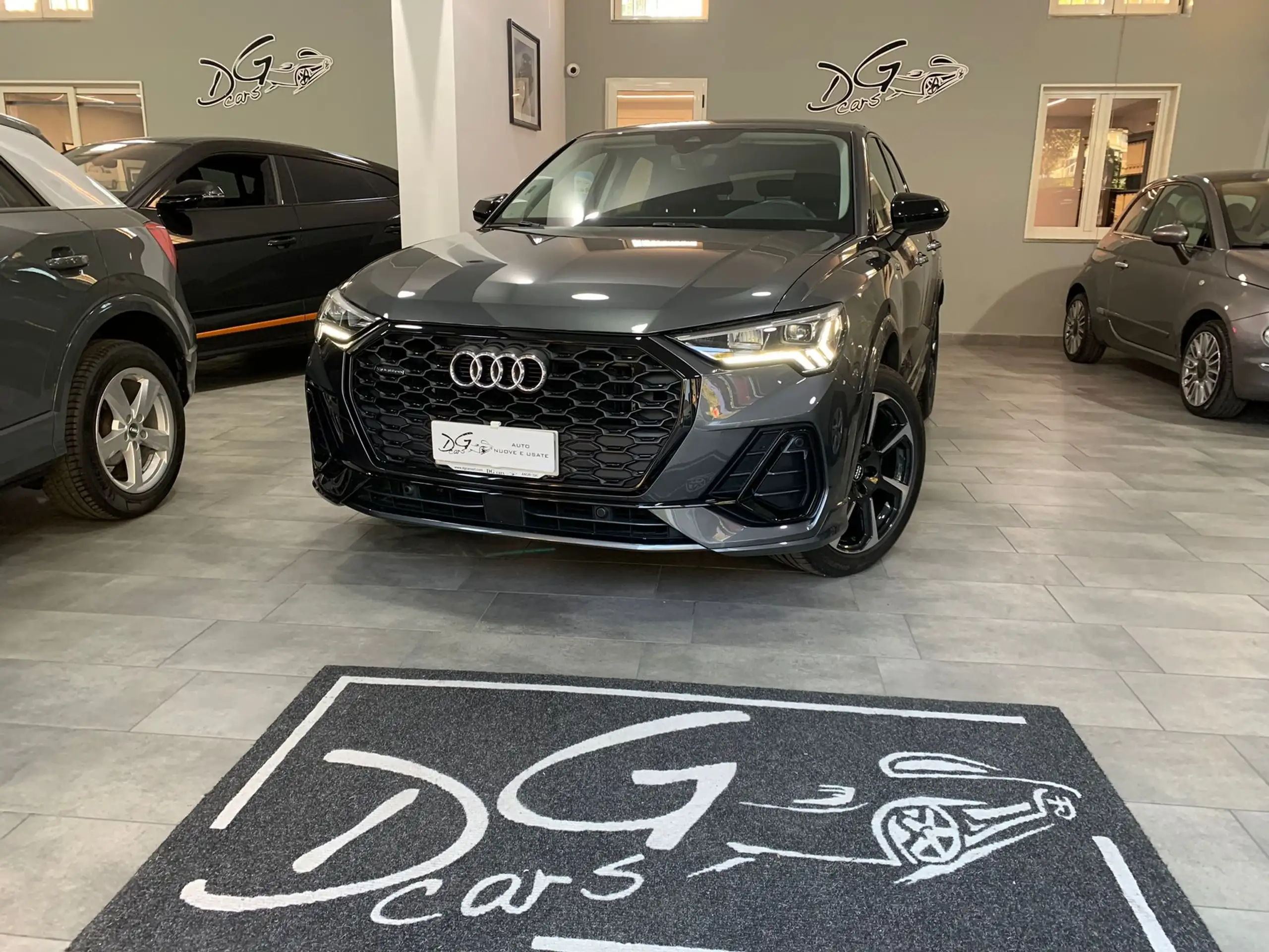 Audi - Q3