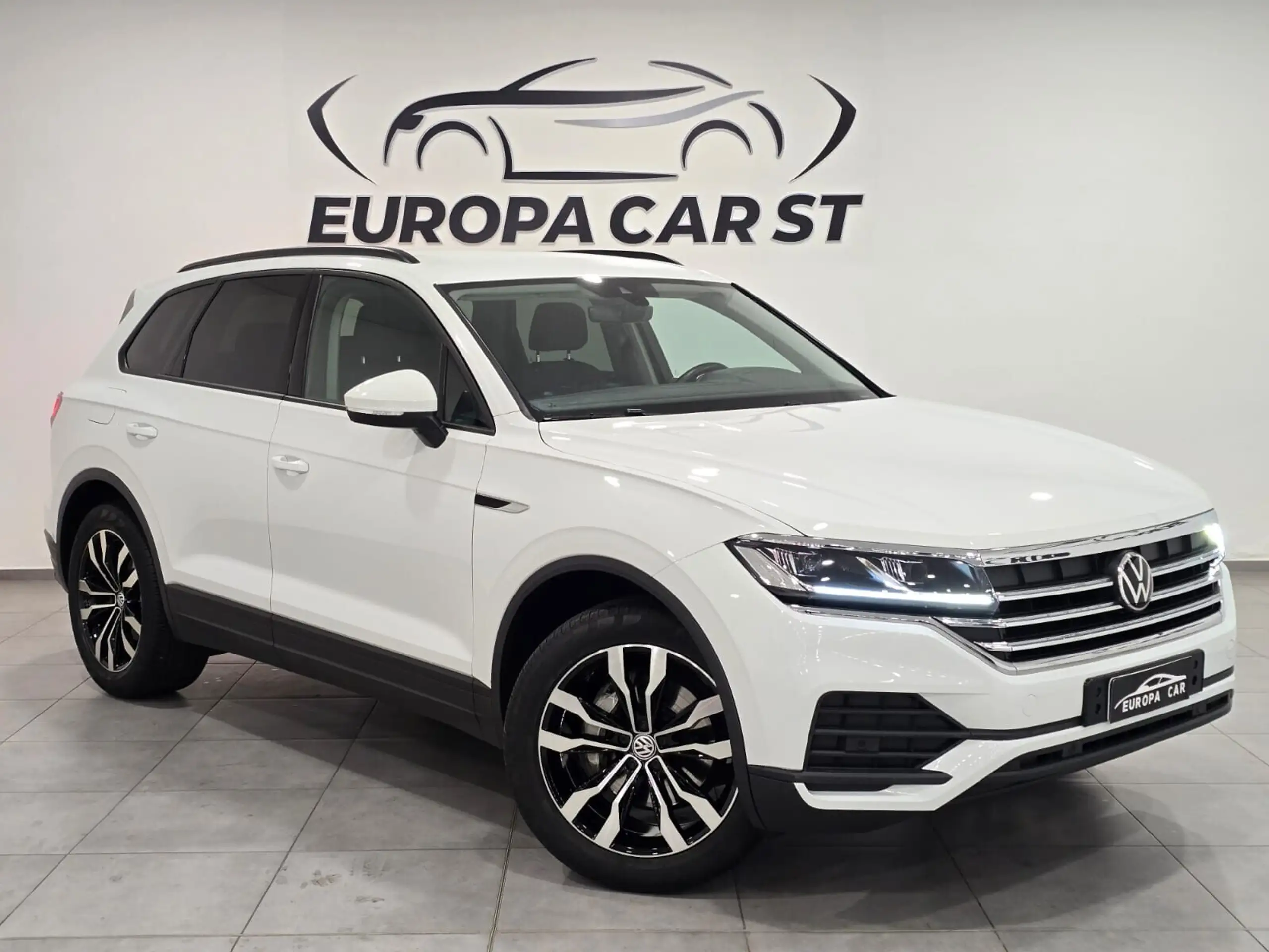 Volkswagen - Touareg